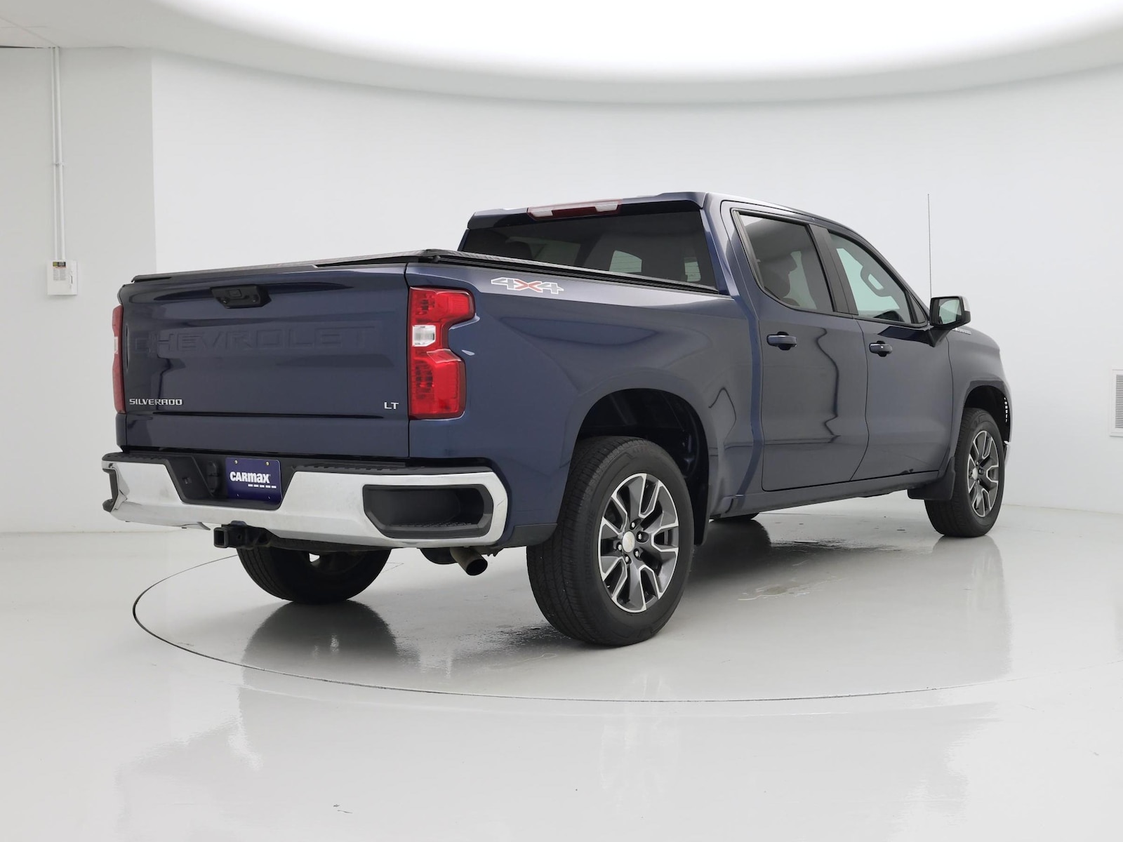 2023 Chevrolet Silverado 1500 LT - Photo 9