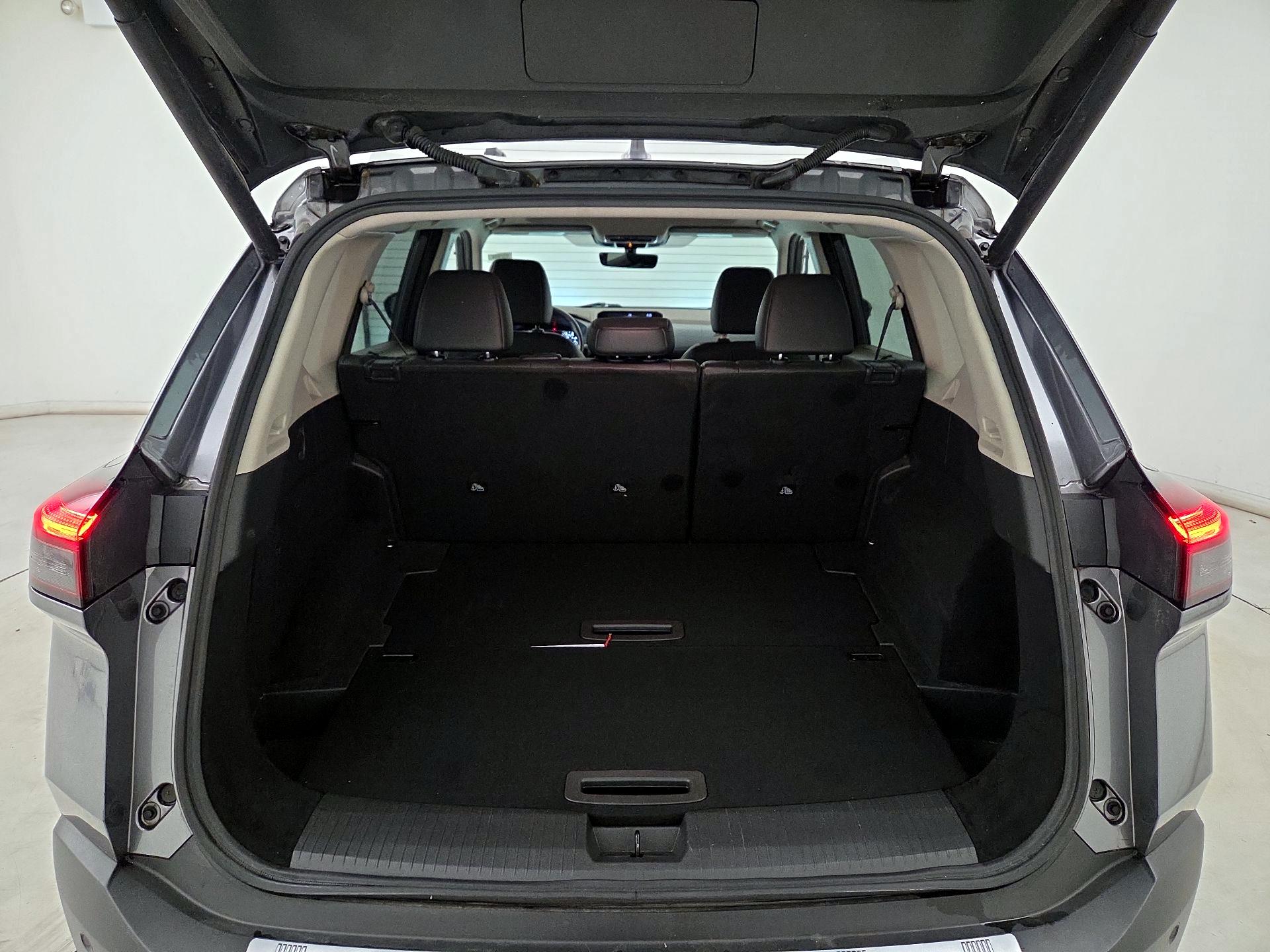 Thumbnail: 2023 Nissan Rogue - 20