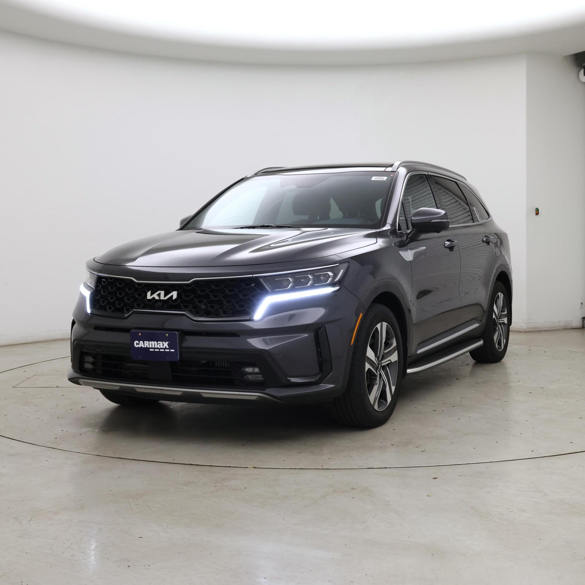 Thumbnail: 2023 Kia Sorento - 4