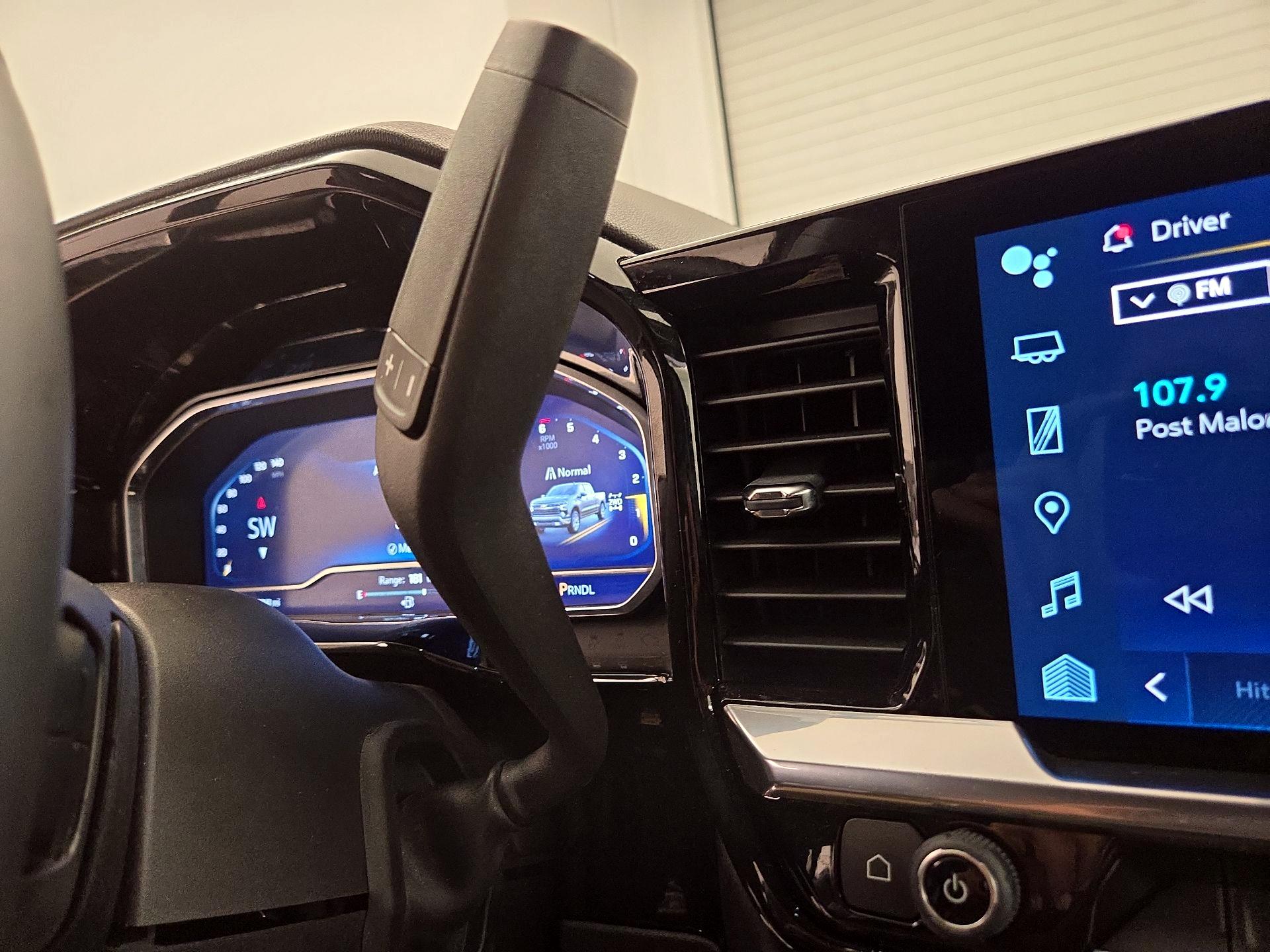 Thumbnail: 2023 Chevrolet Silverado 1500 - 18