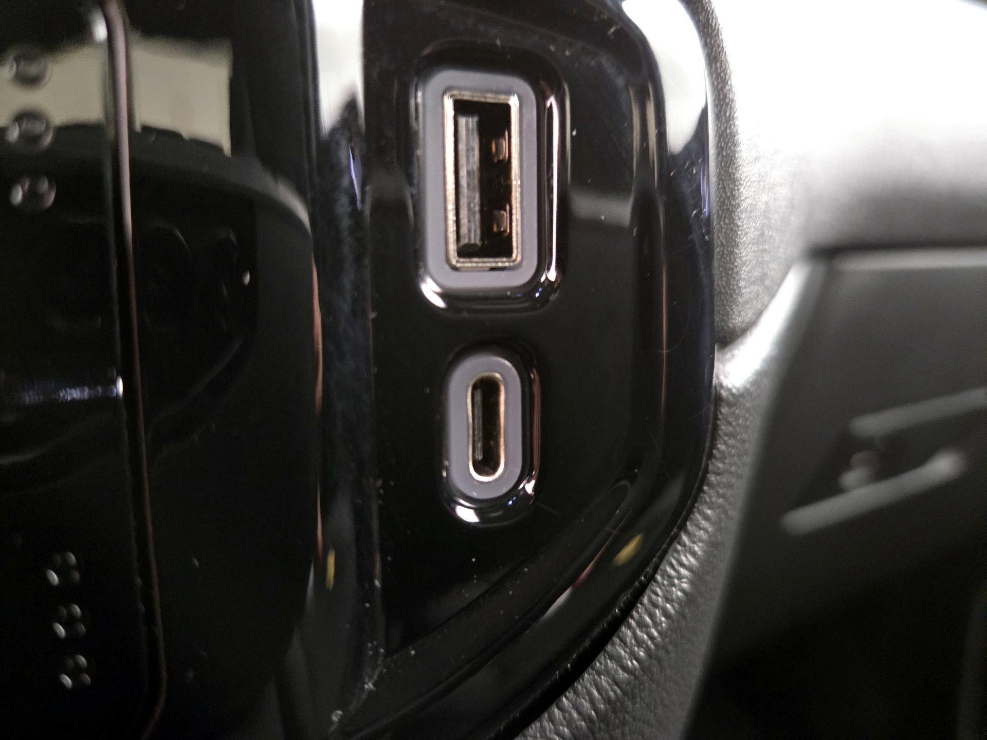 Thumbnail: 2023 Chevrolet Silverado 1500 - 19