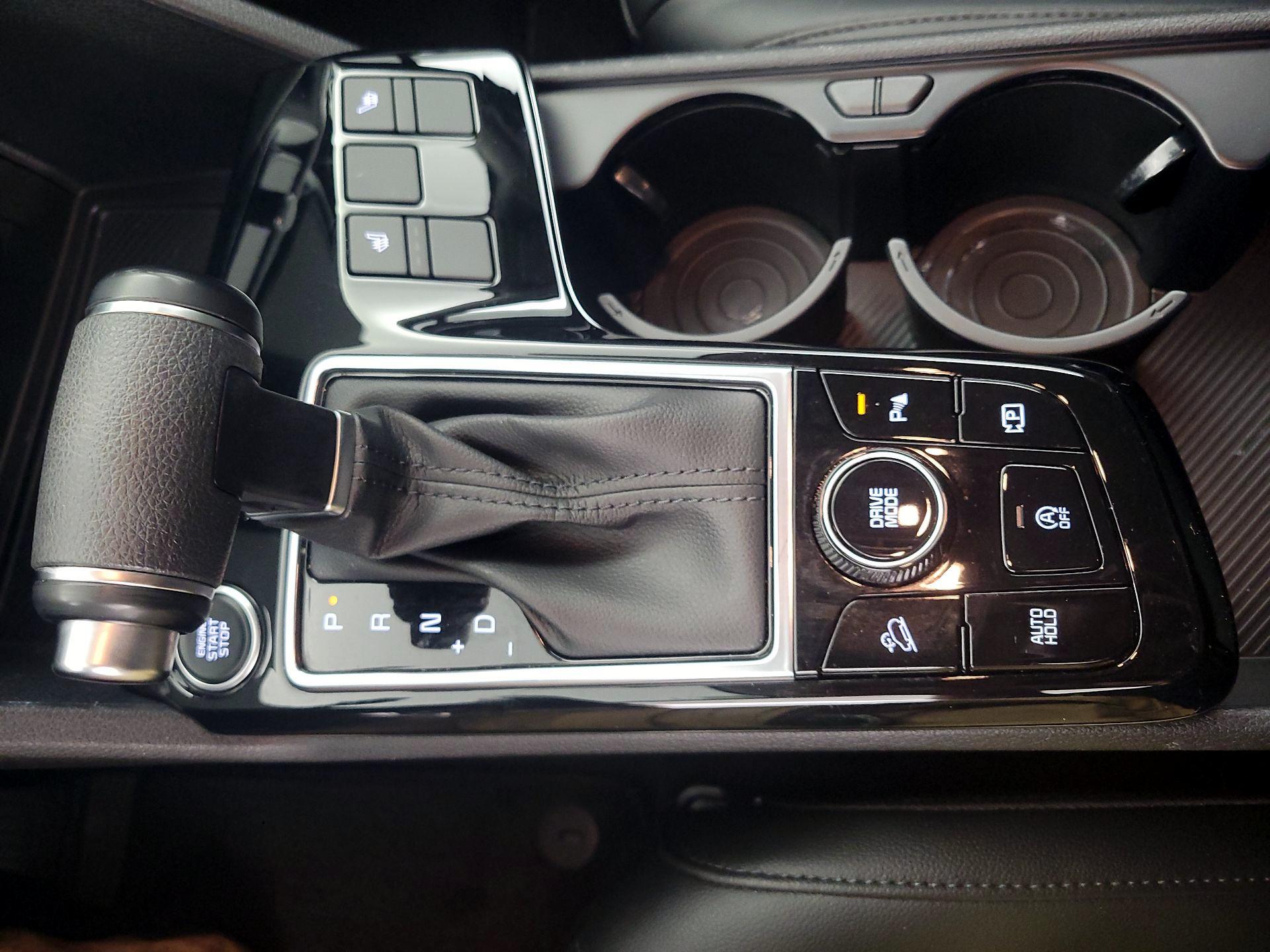 Thumbnail: 2023 Kia Sportage - 18