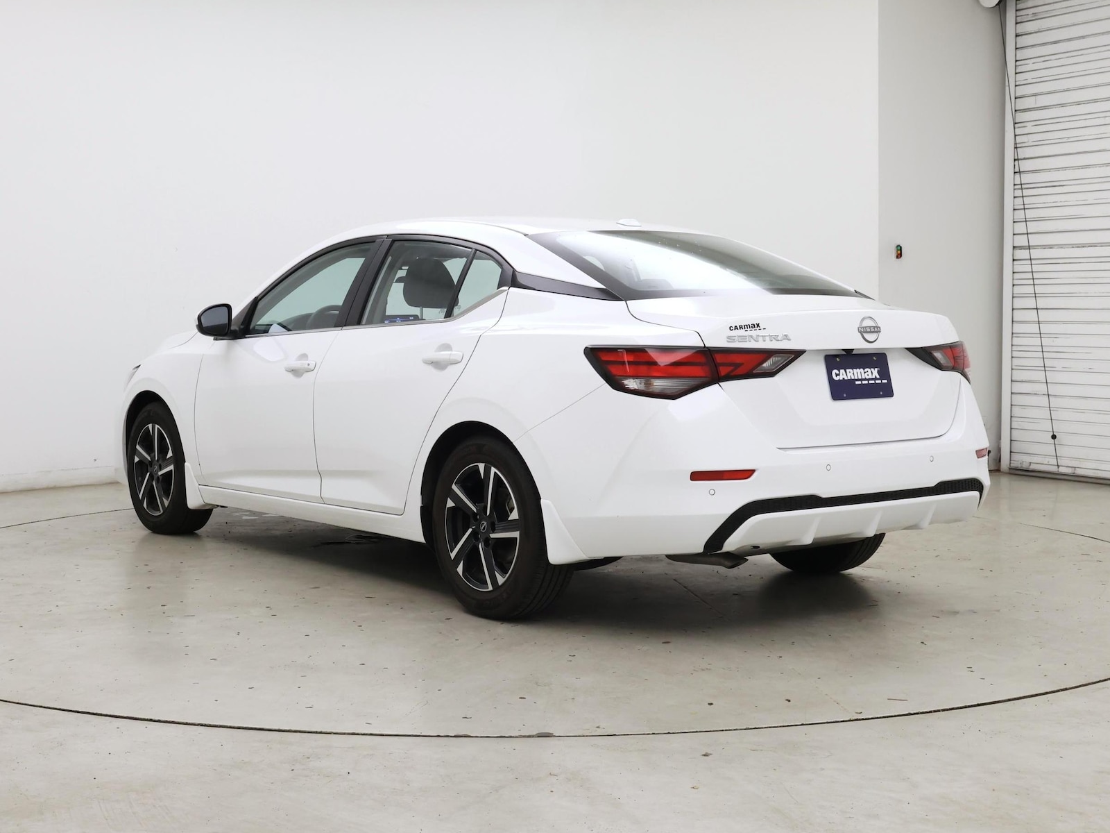 2025 Nissan Sentra SV - Photo 3