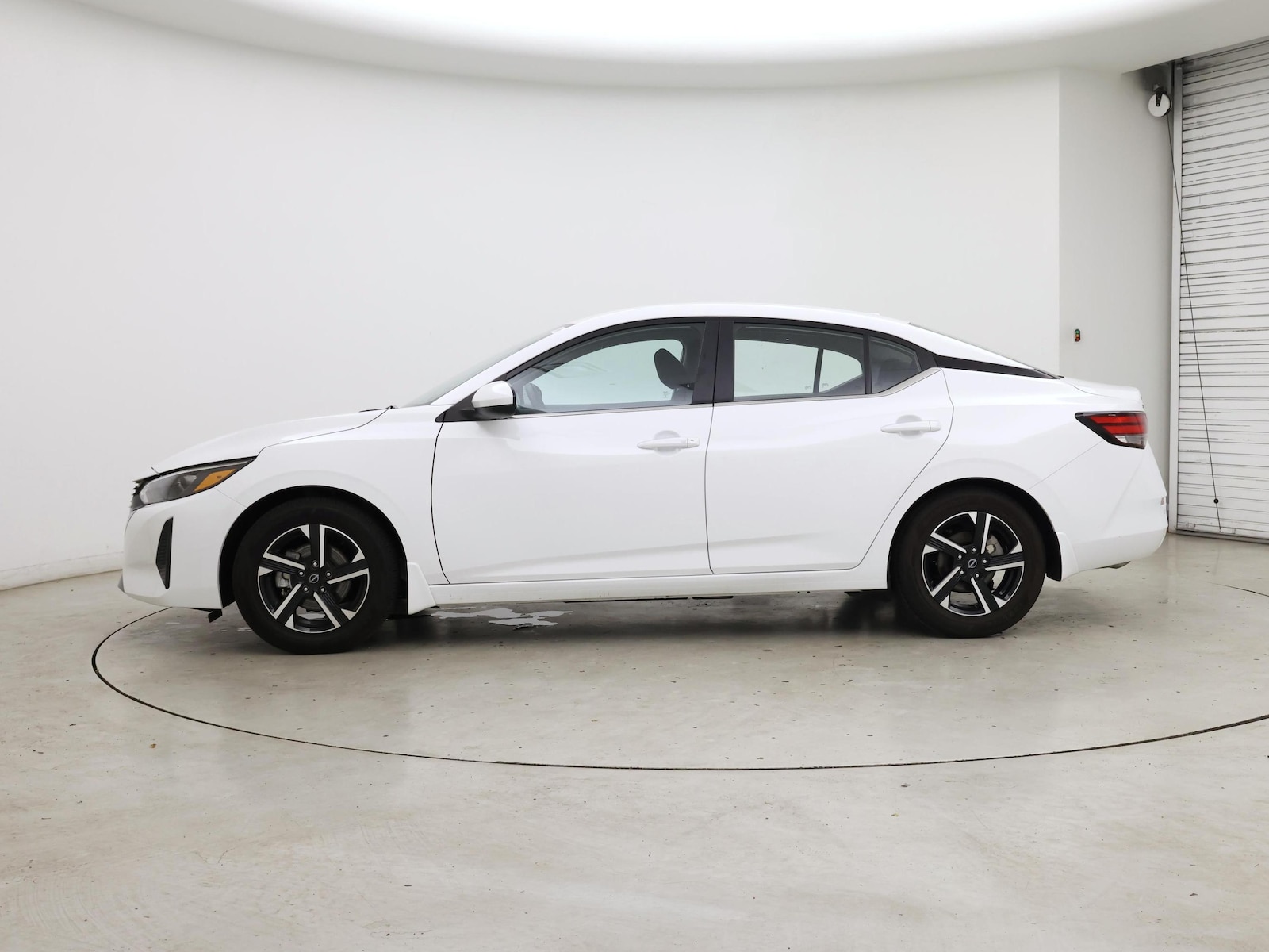 2025 Nissan Sentra SV - Photo 4