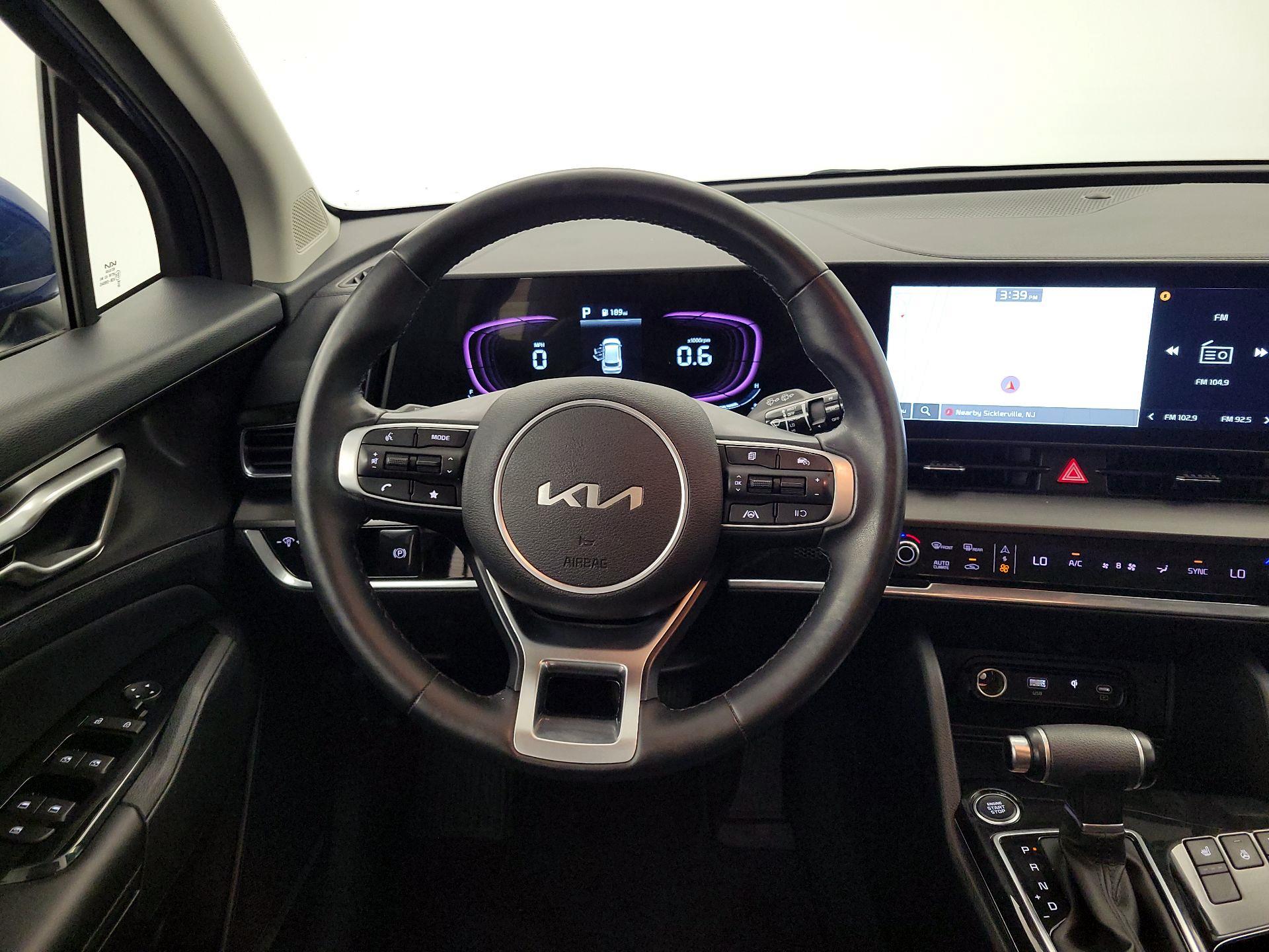 Thumbnail: 2023 Kia Sportage - 10