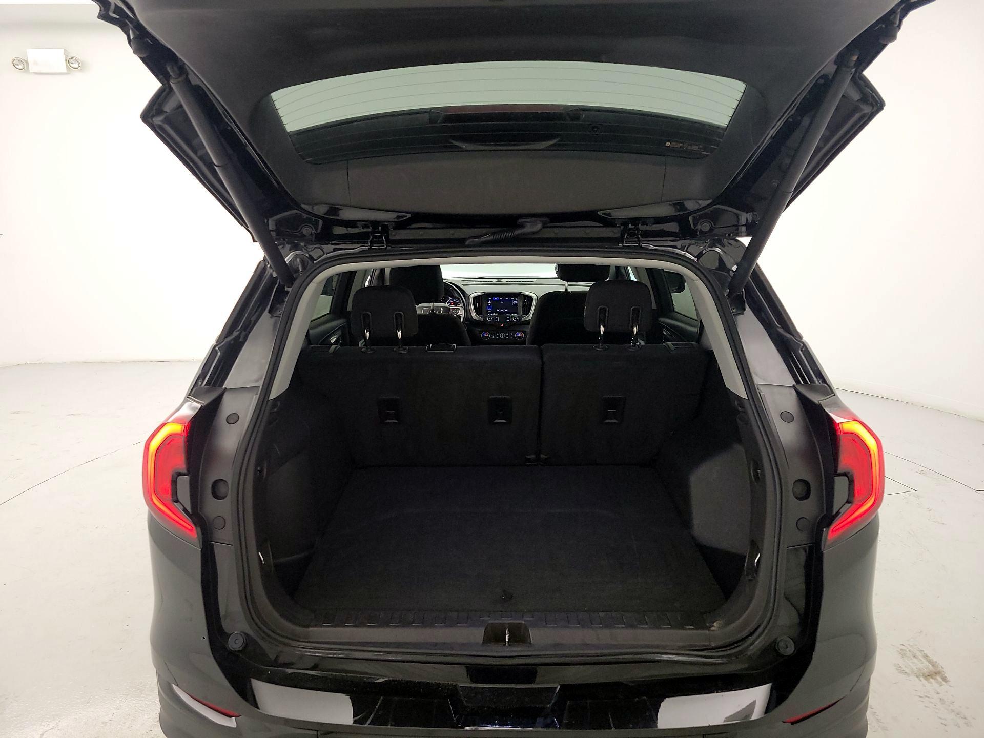 Thumbnail: 2020 GMC Terrain - 20