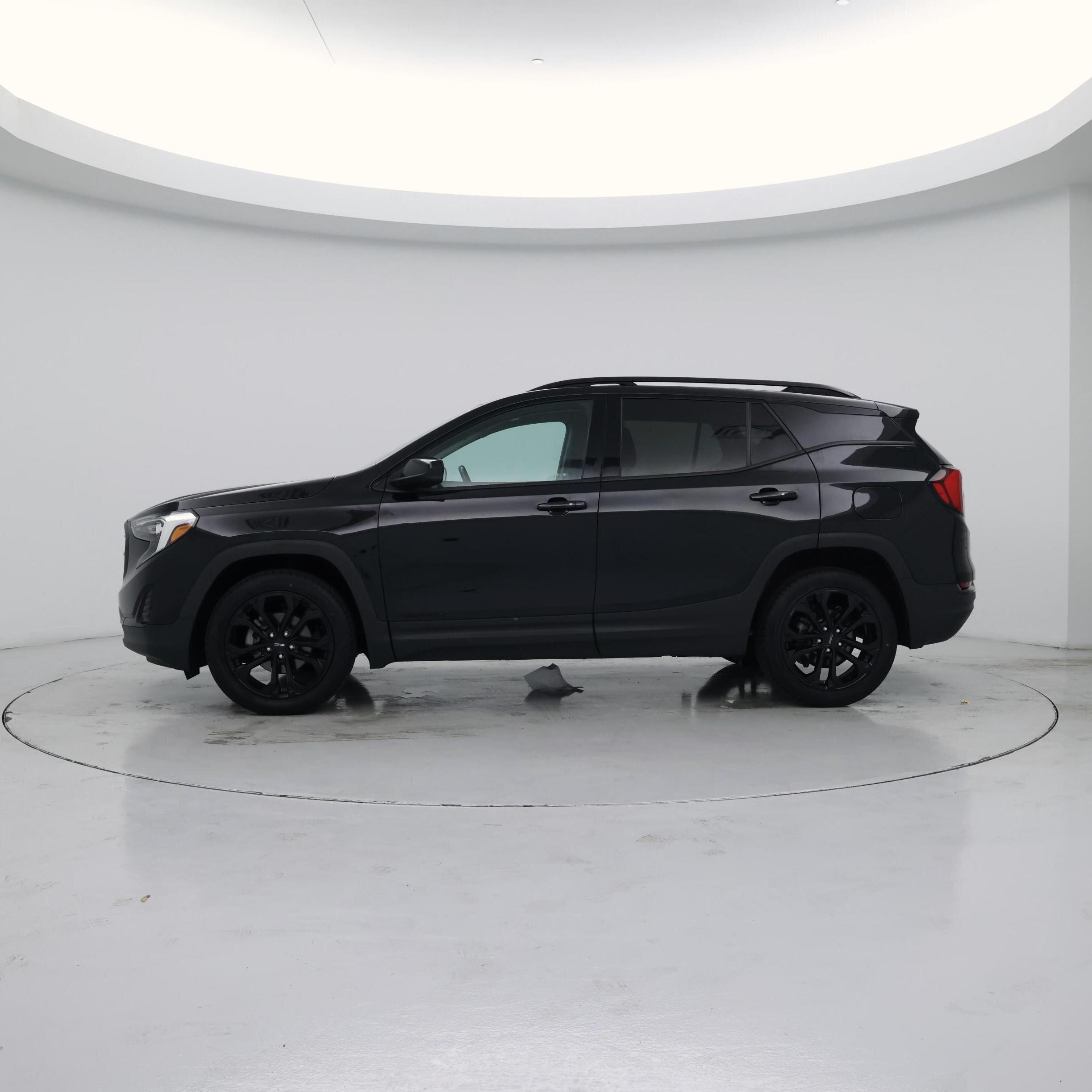 Thumbnail: 2020 GMC Terrain - 3