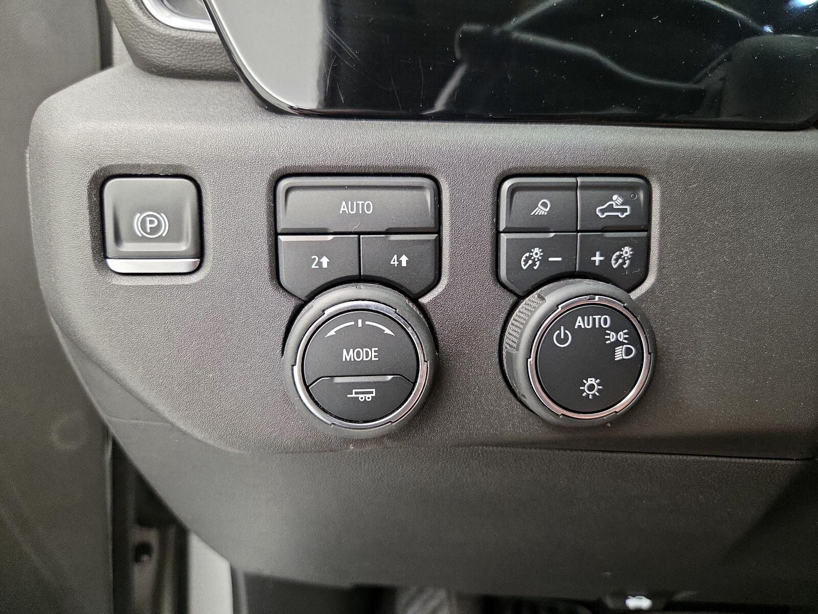 2022 Chevrolet Silverado 1500 LT - Photo 14