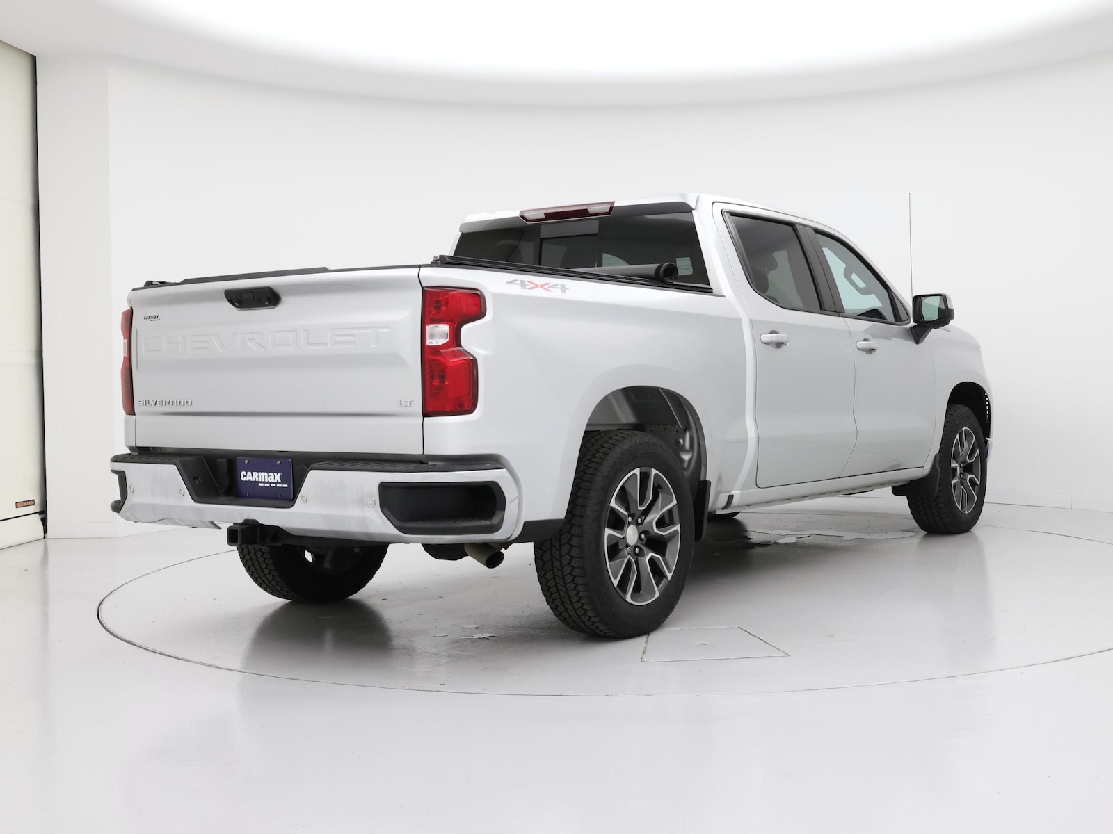 2022 Chevrolet Silverado 1500 LT - Photo 9