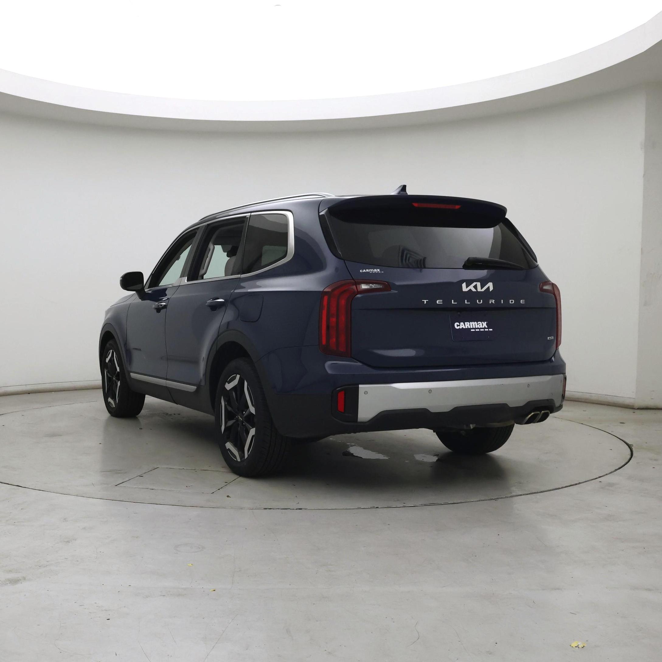 Thumbnail: 2023 Kia Telluride - 2