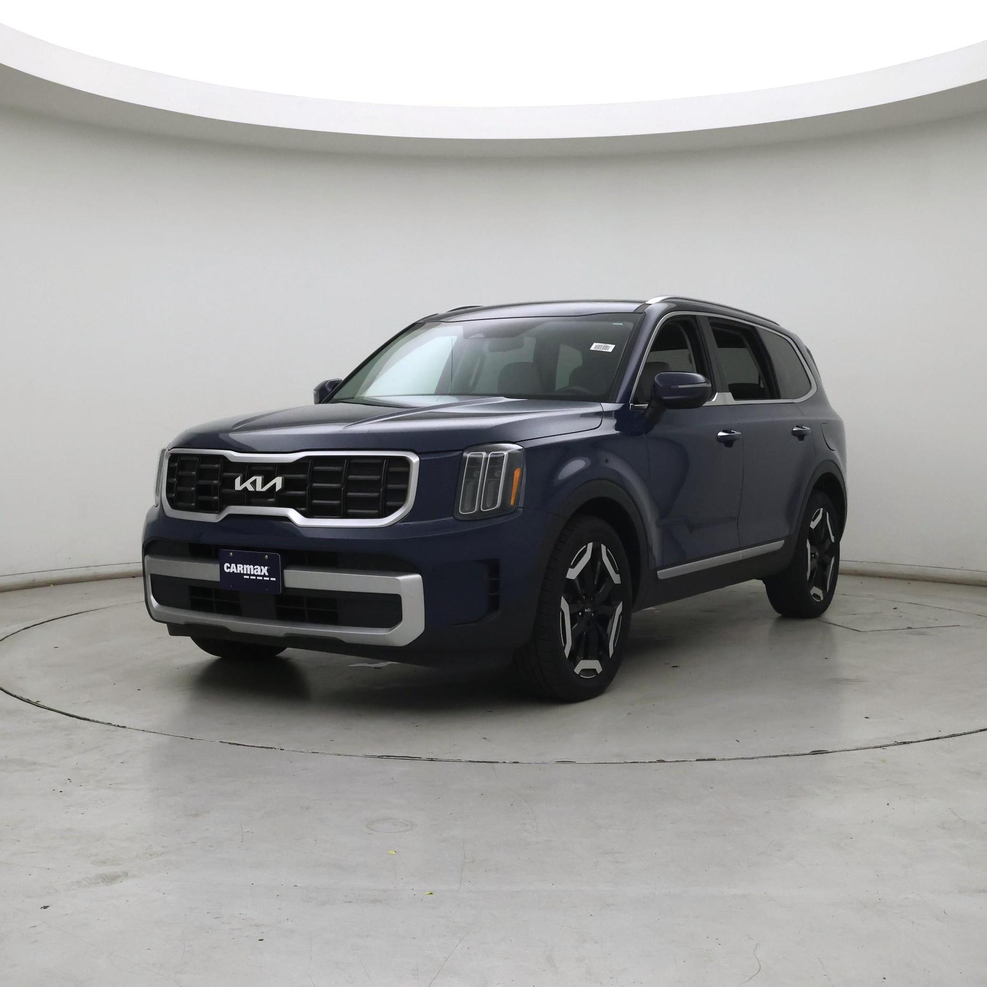Thumbnail: 2023 Kia Telluride - 4