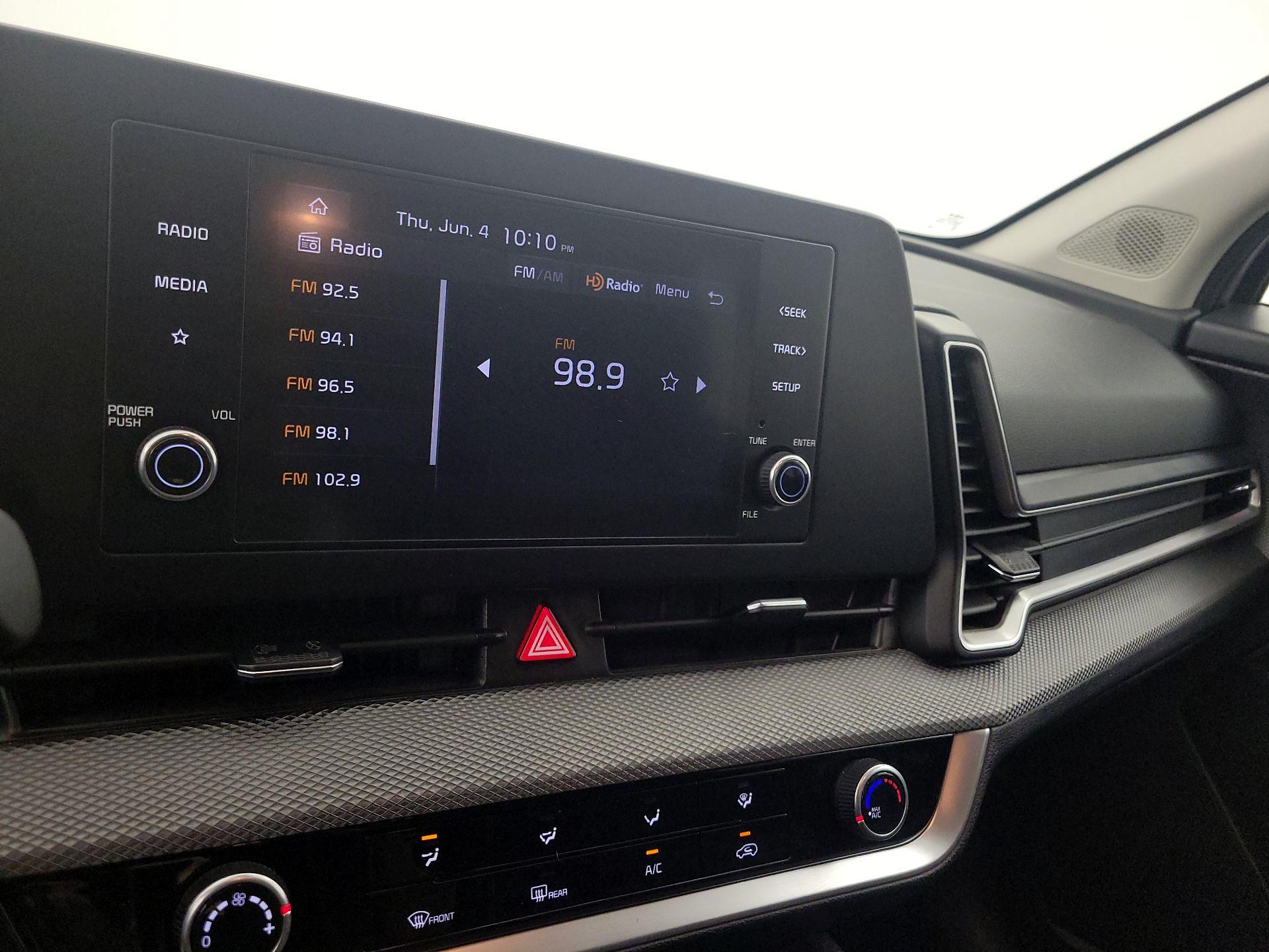 Thumbnail: 2023 Kia Sportage - 15