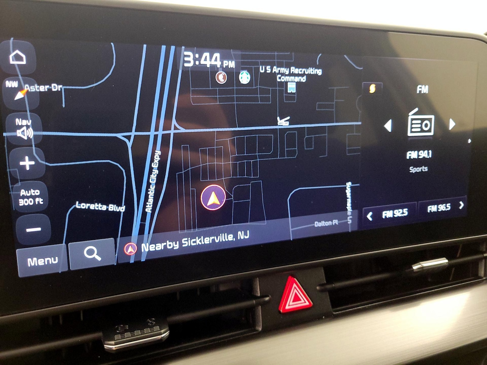 2023 Kia Sportage EX - Photo 15