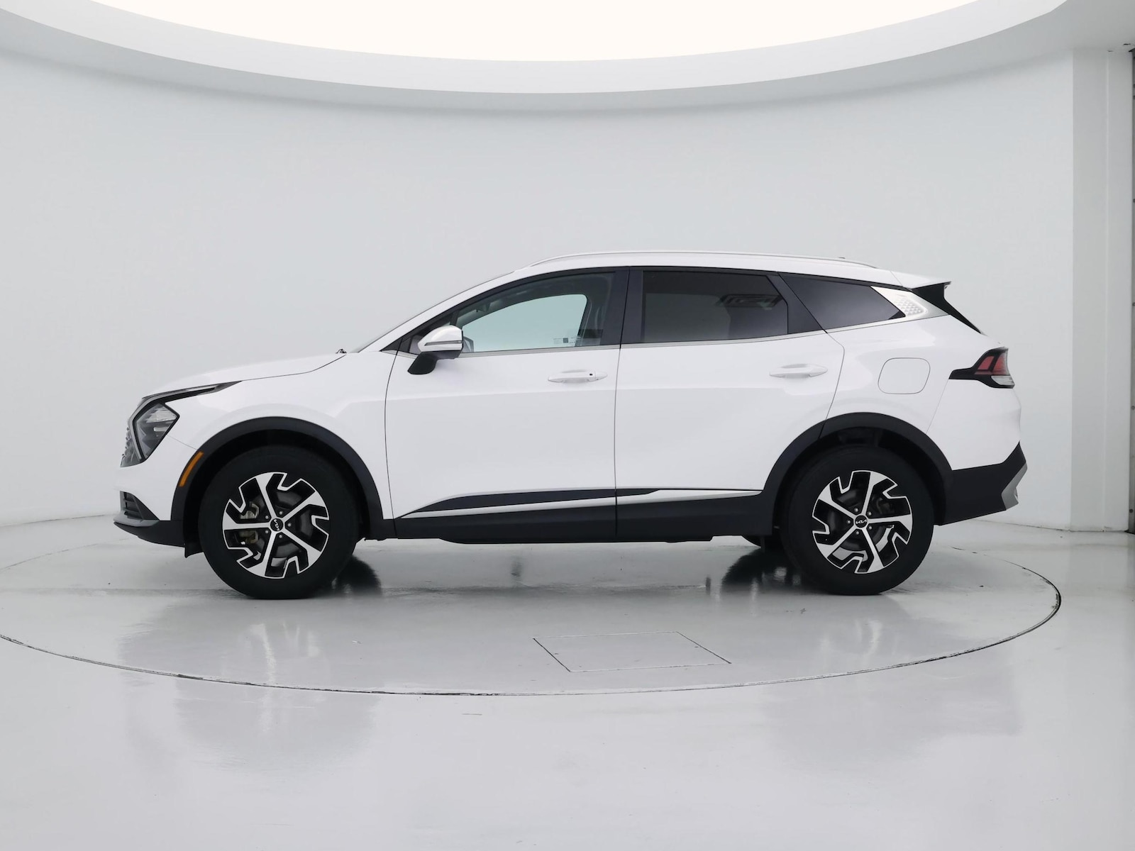 2023 Kia Sportage EX - Photo 4