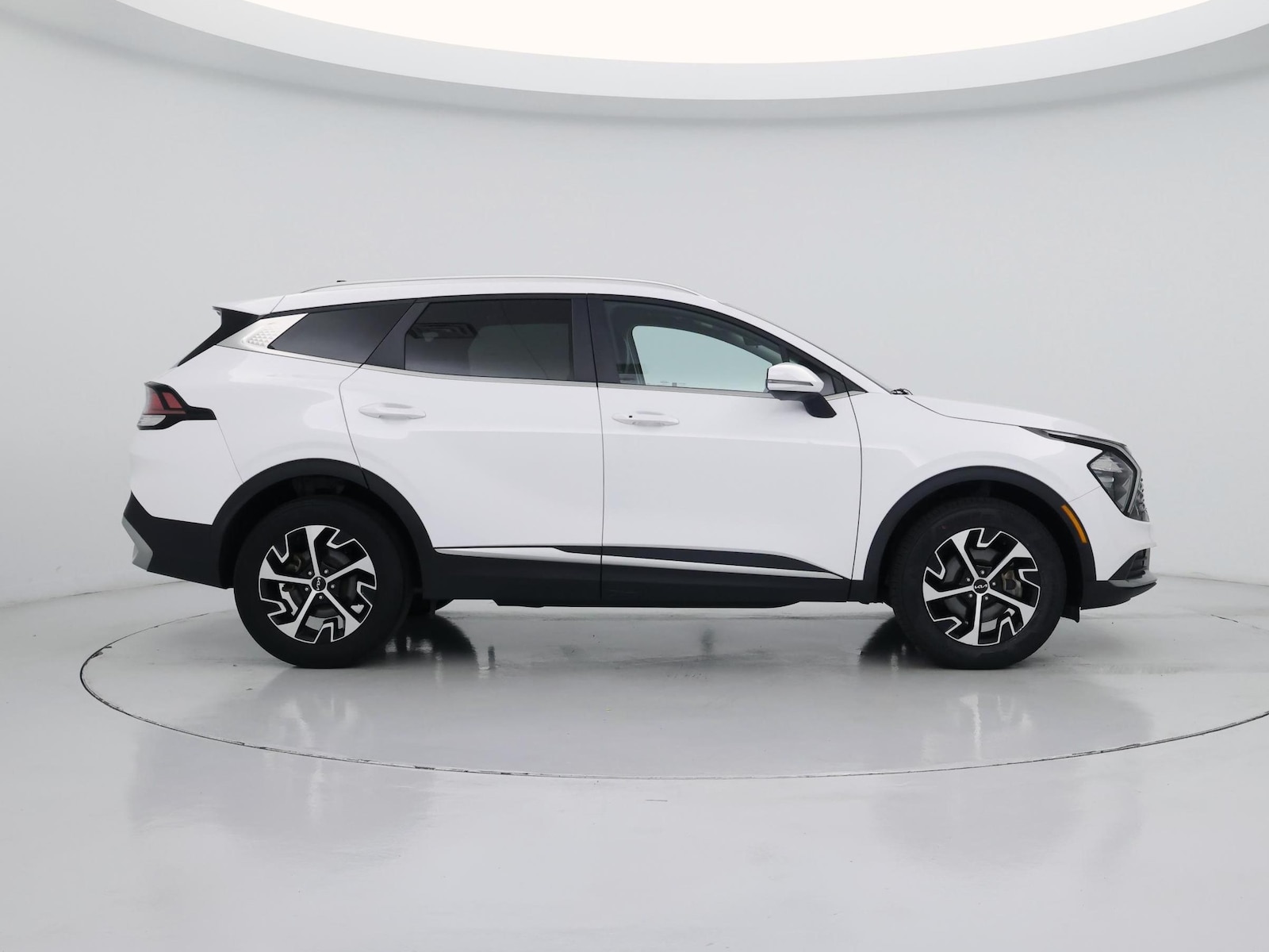 2023 Kia Sportage EX - Photo 8