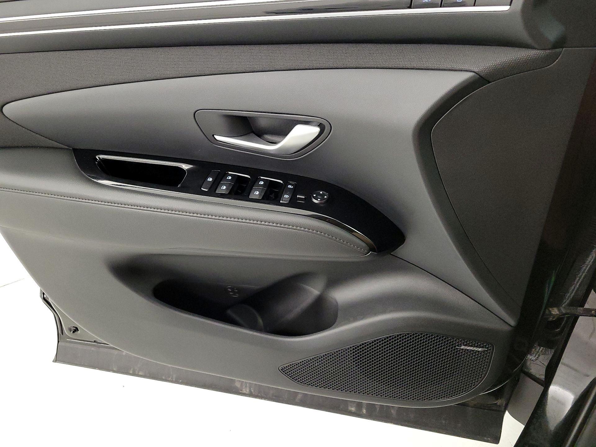 Thumbnail: 2024 Hyundai Tucson - 12
