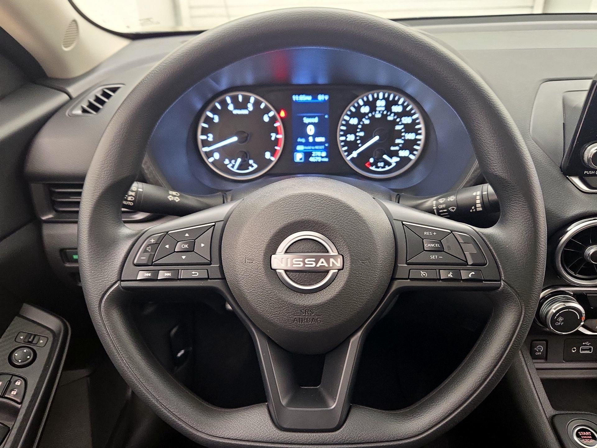 Thumbnail: 2024 Nissan Sentra - 10