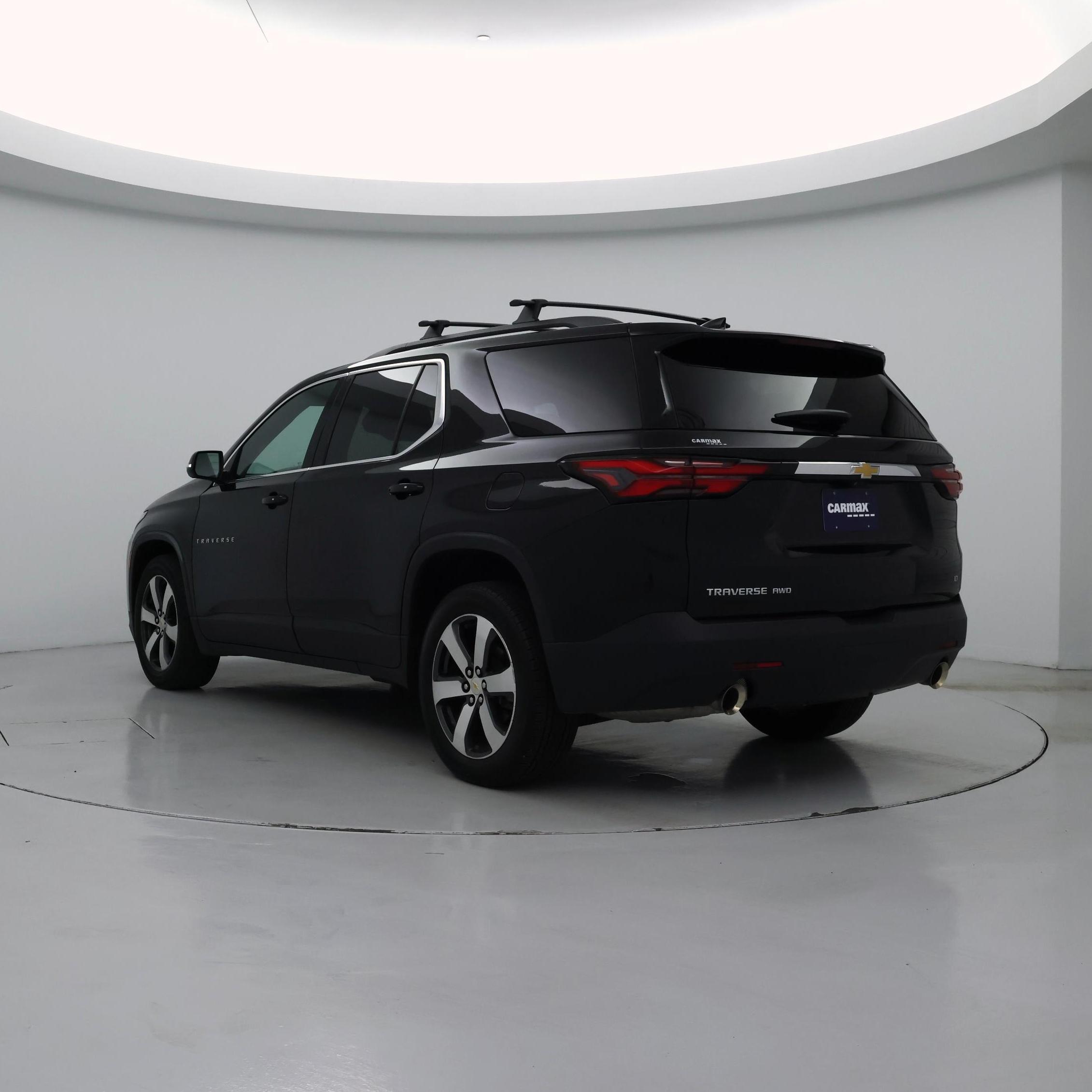 Thumbnail: 2023 Chevrolet Traverse - 2