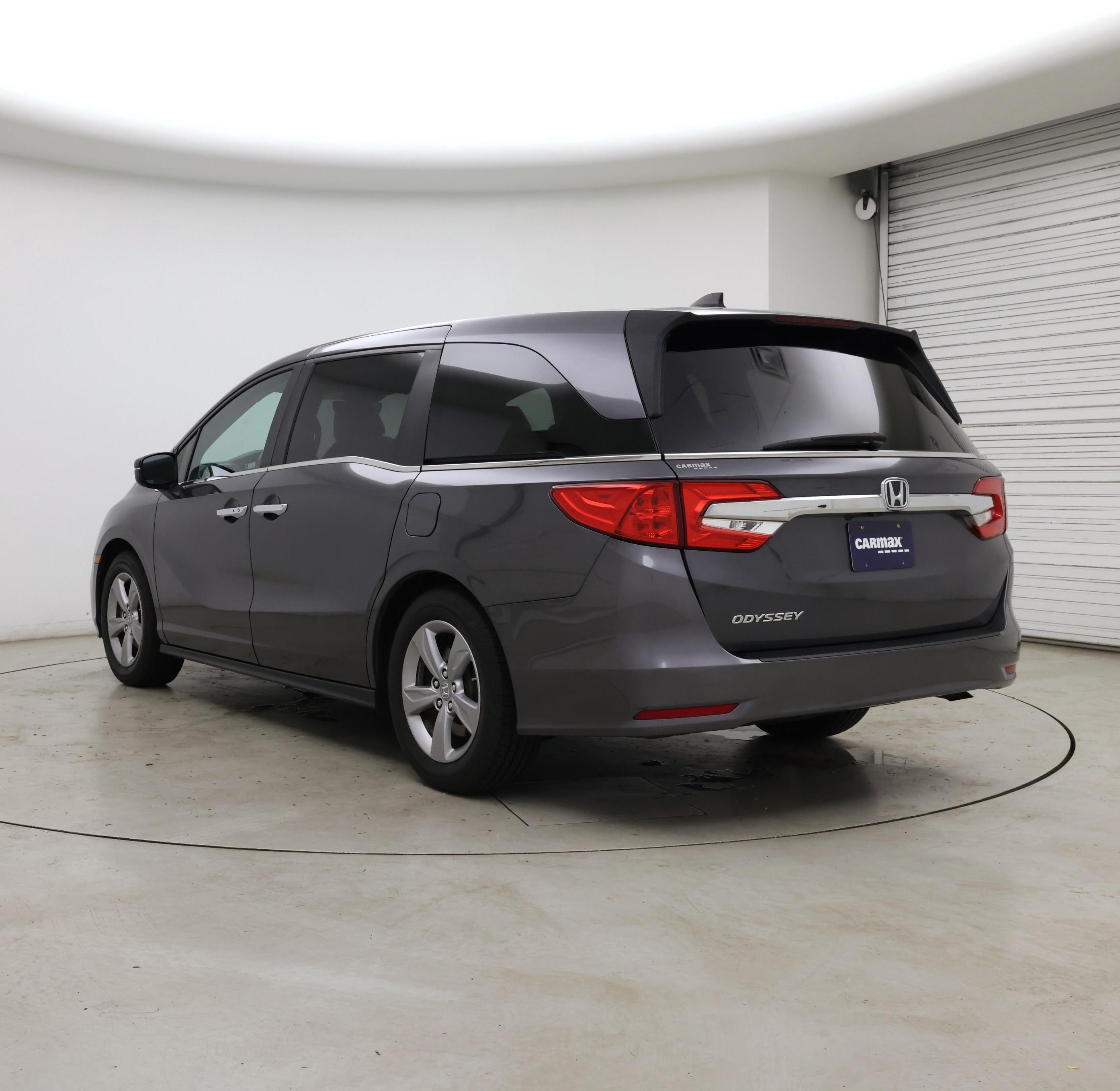 Thumbnail: 2019 Honda Odyssey - 2