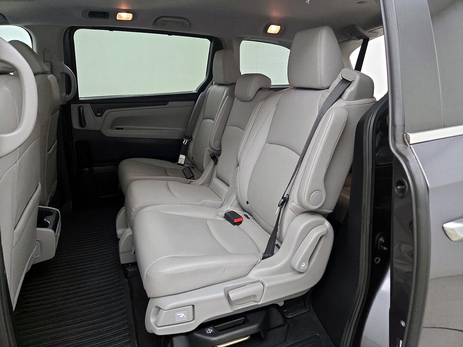 Thumbnail: 2019 Honda Odyssey - 19
