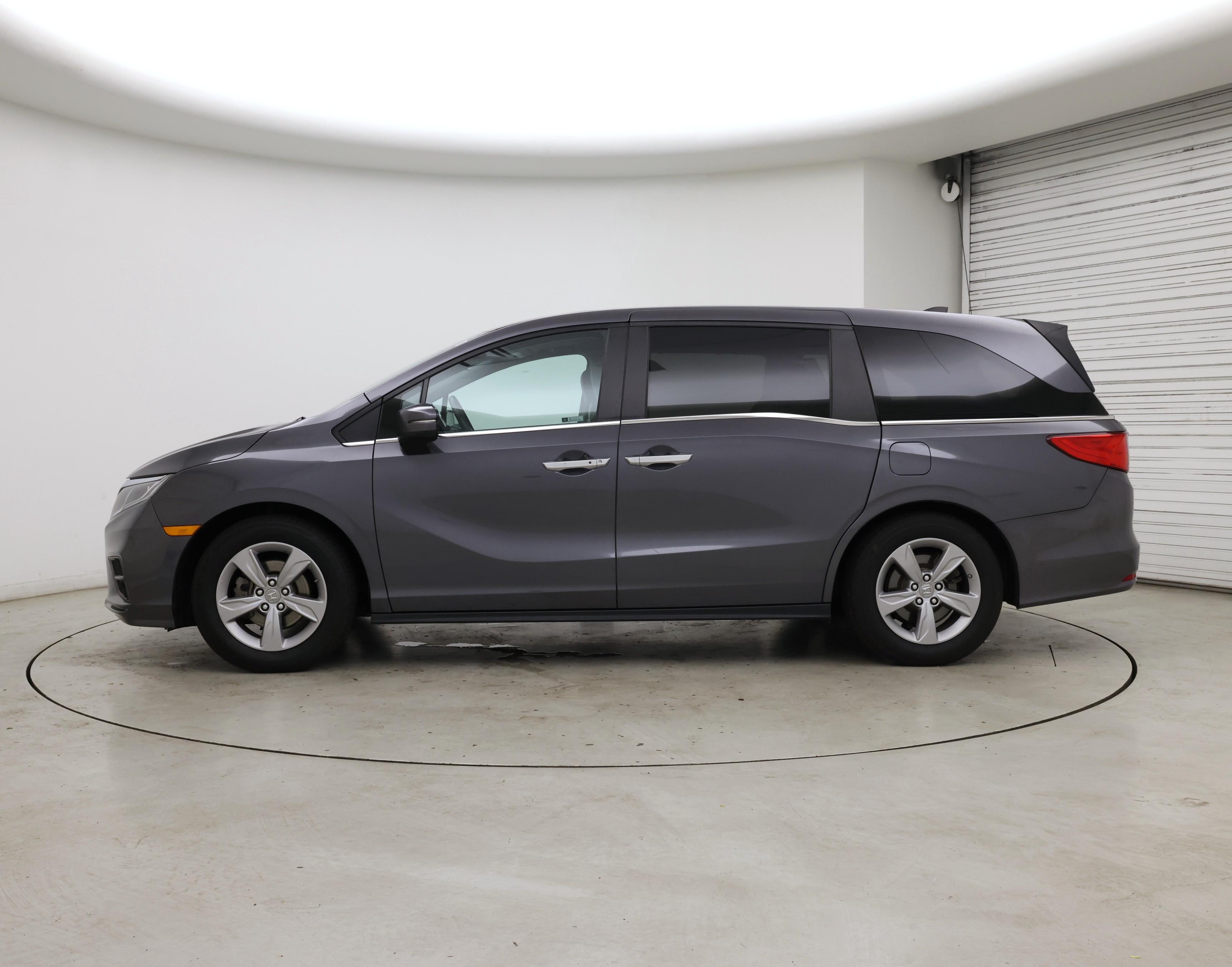 Thumbnail: 2019 Honda Odyssey - 3