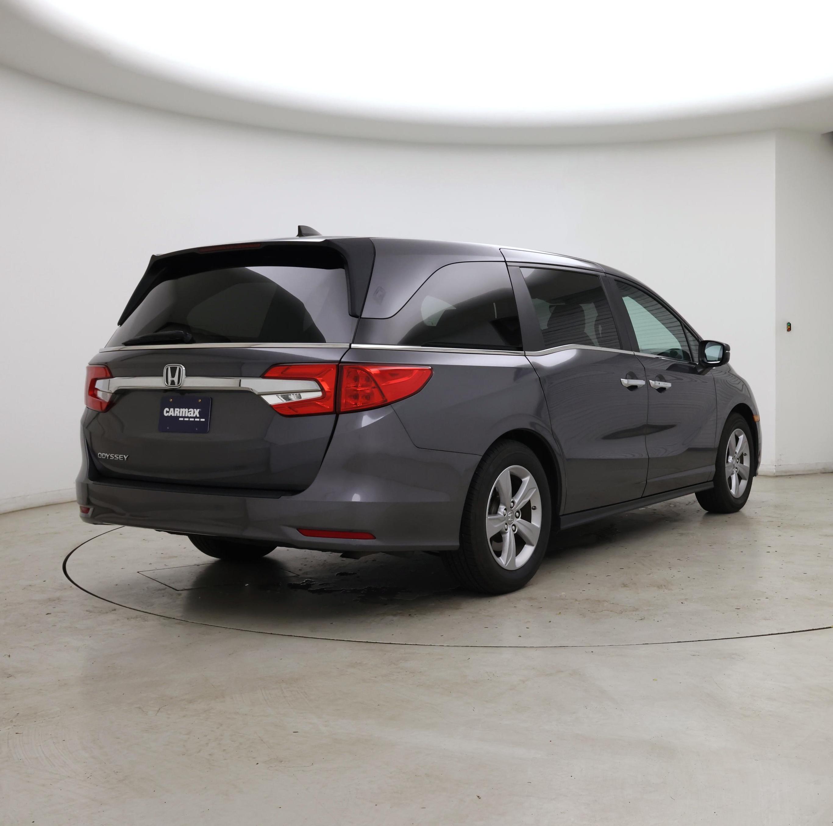 Thumbnail: 2019 Honda Odyssey - 8