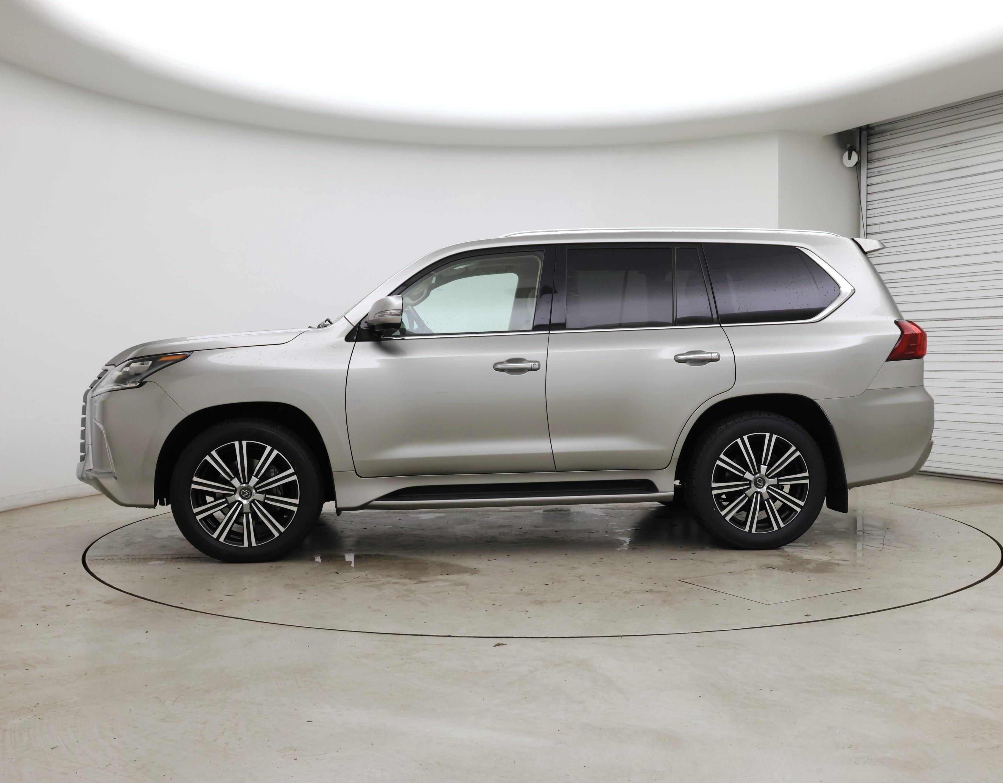 Thumbnail: 2021 Lexus LX - 3