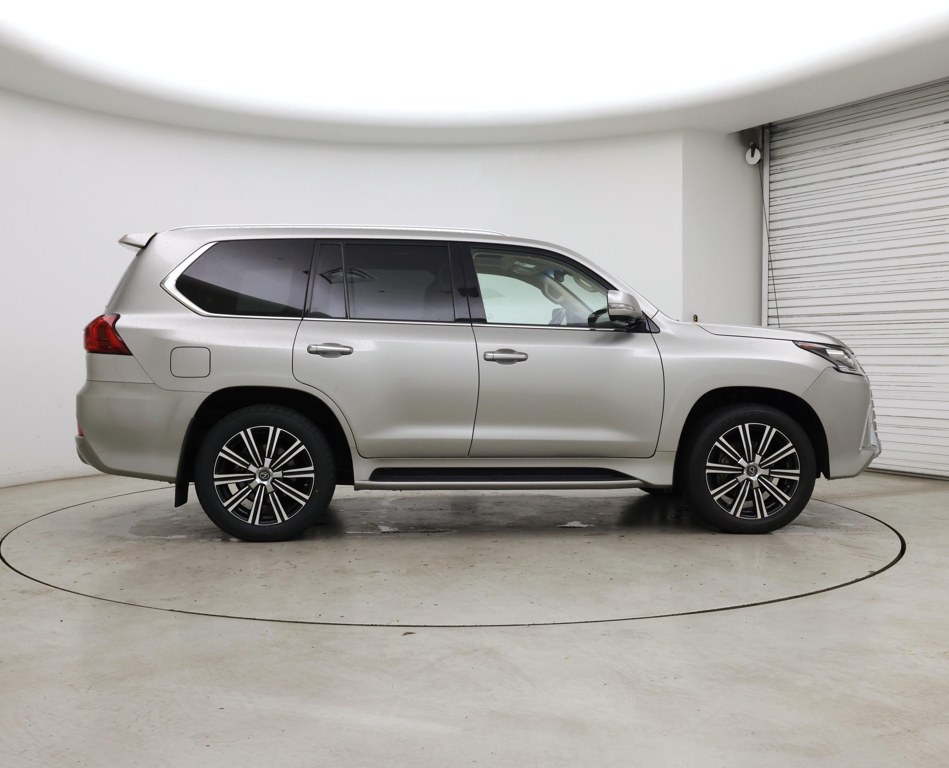 Thumbnail: 2021 Lexus LX - 7