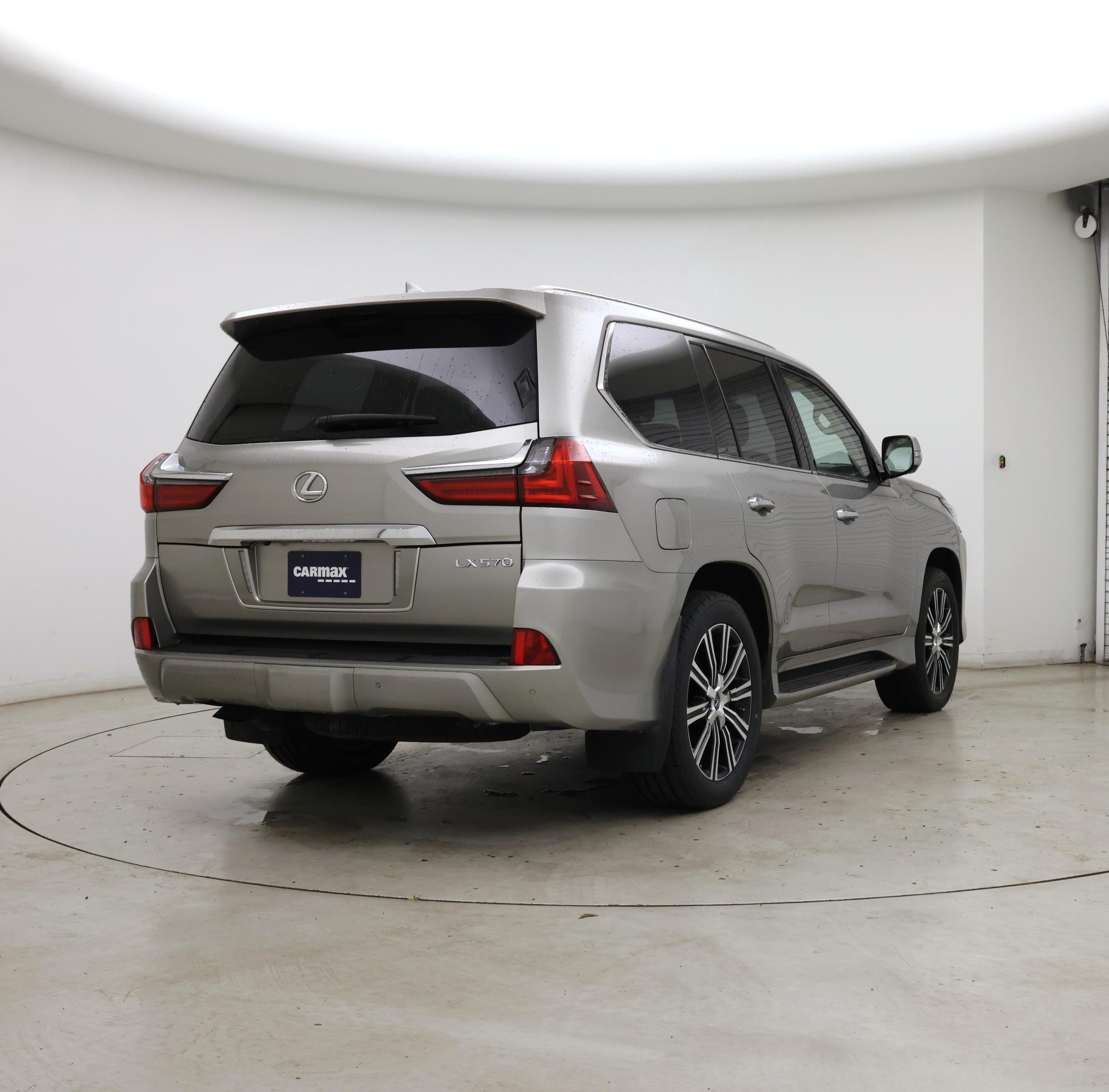 Thumbnail: 2021 Lexus LX - 8