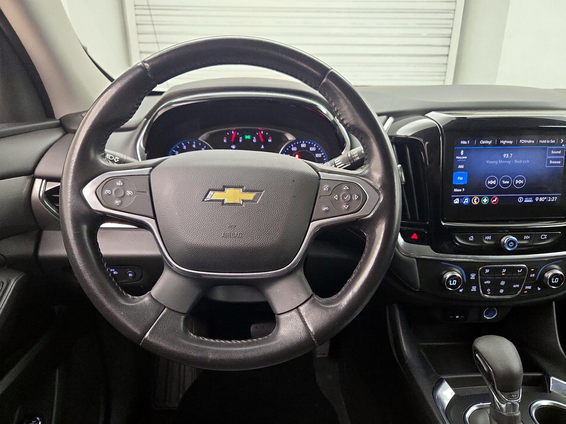 Thumbnail: 2021 Chevrolet Traverse - 10