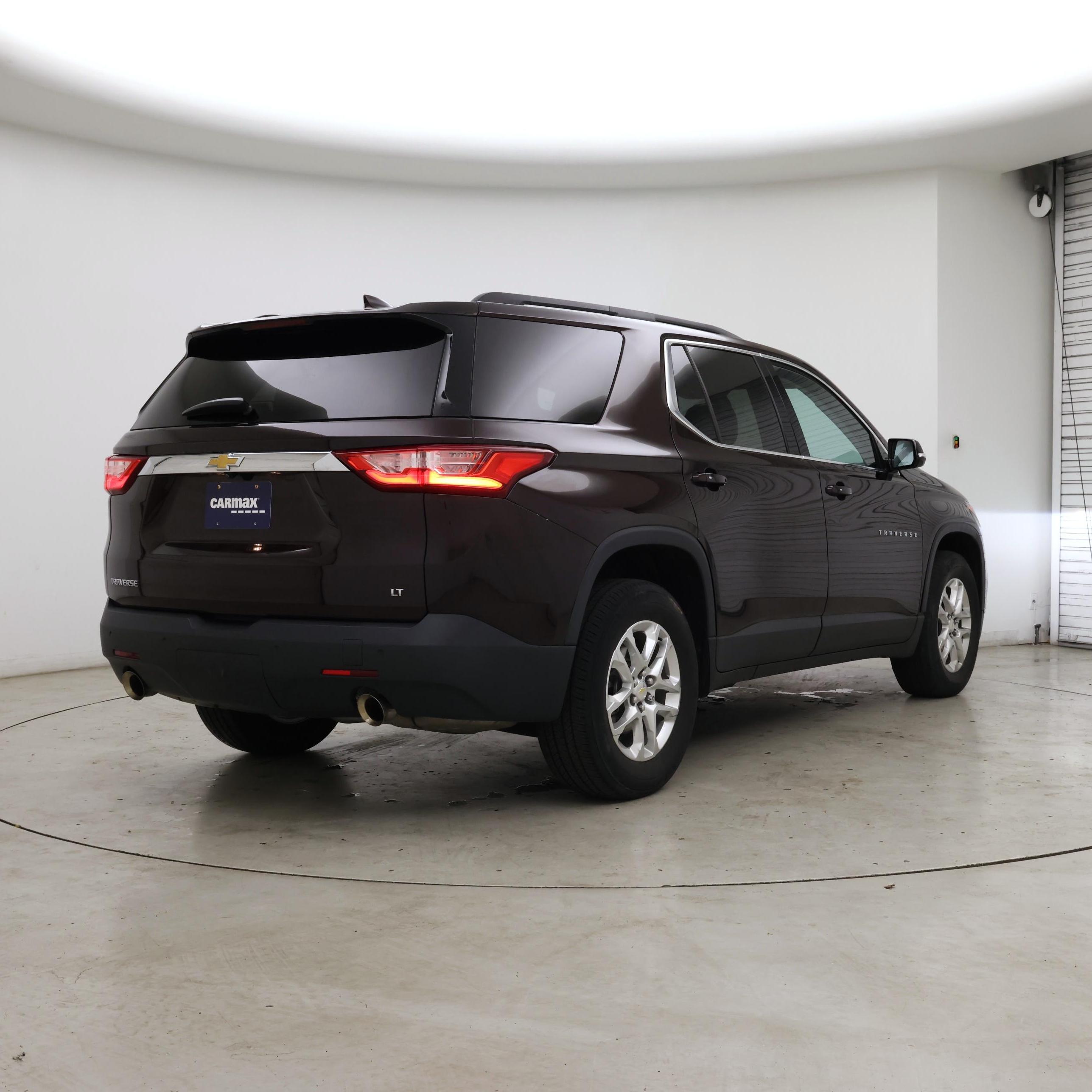 Thumbnail: 2021 Chevrolet Traverse - 8
