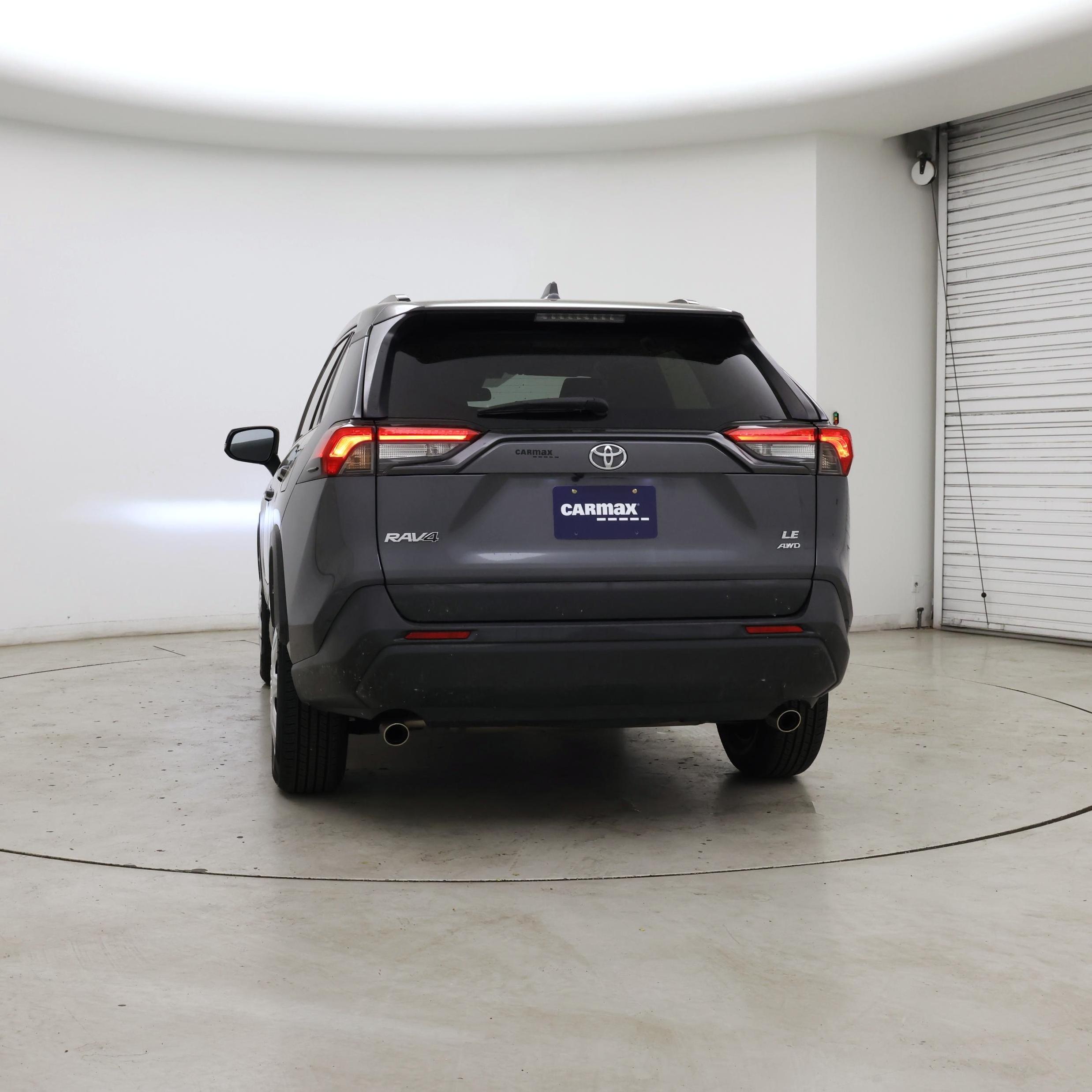 Thumbnail: 2020 Toyota RAV4 - 6