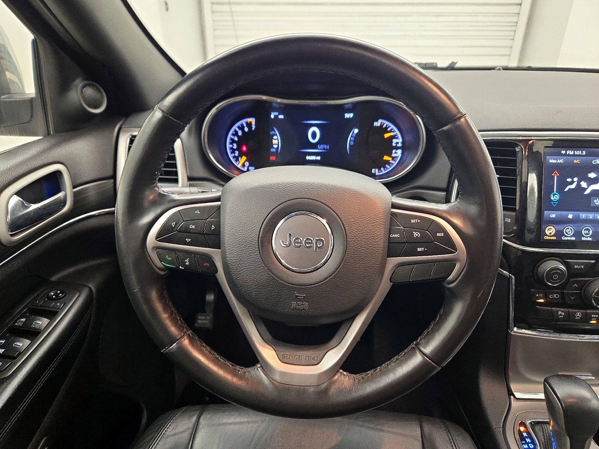 Thumbnail: 2020 Jeep Grand Cherokee - 10