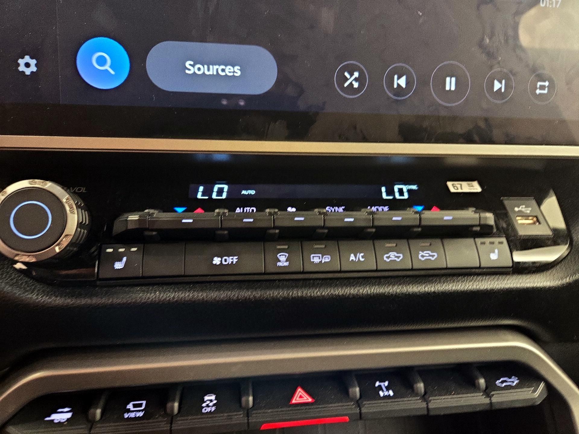 Thumbnail: 2025 Toyota Tundra - 16