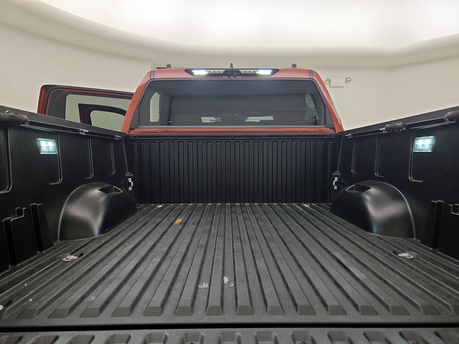 Thumbnail: 2025 Toyota Tundra - 19