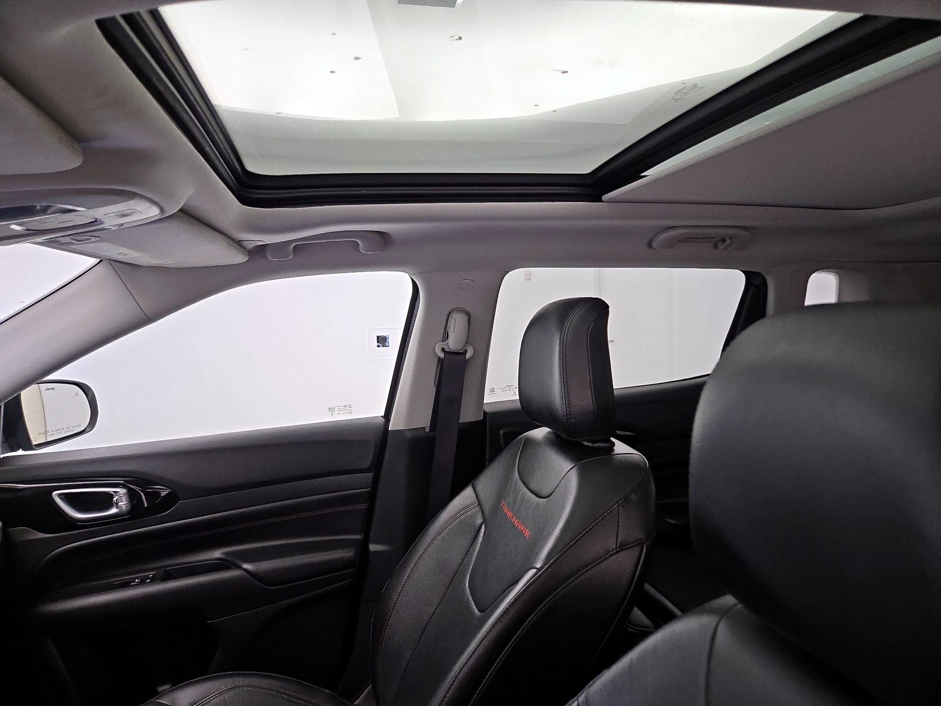 Thumbnail: 2022 Jeep Compass - 20