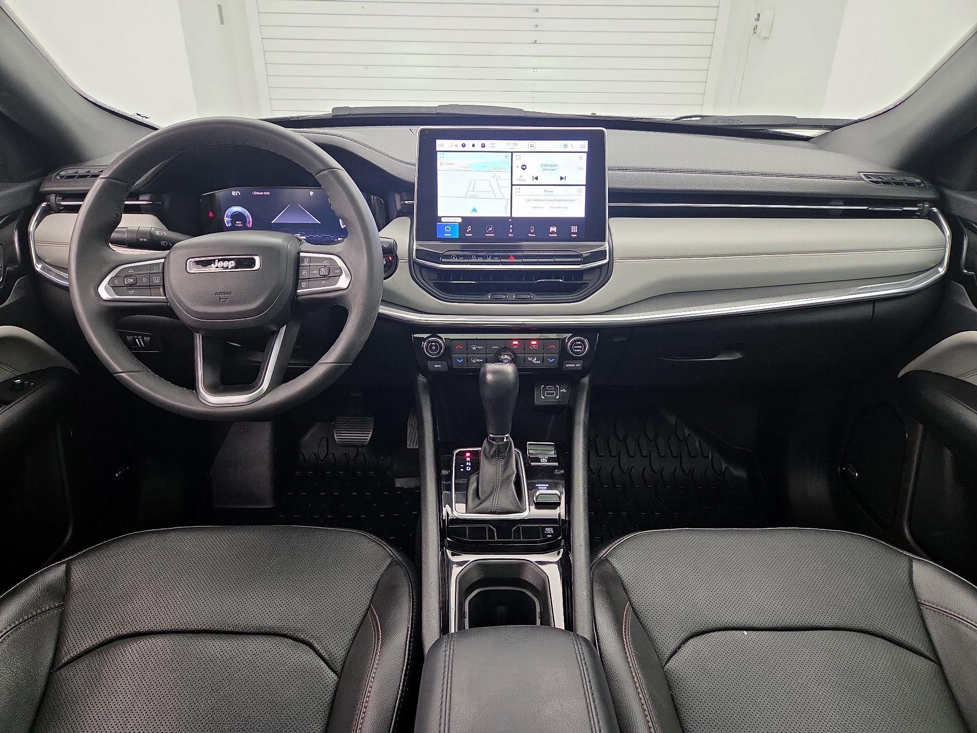 Thumbnail: 2023 Jeep Compass - 9