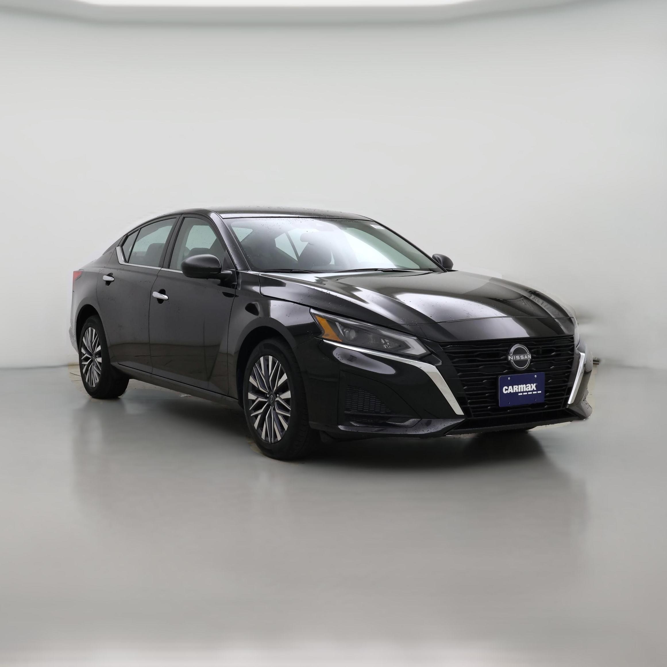 Thumbnail: 2024 Nissan Altima - 1