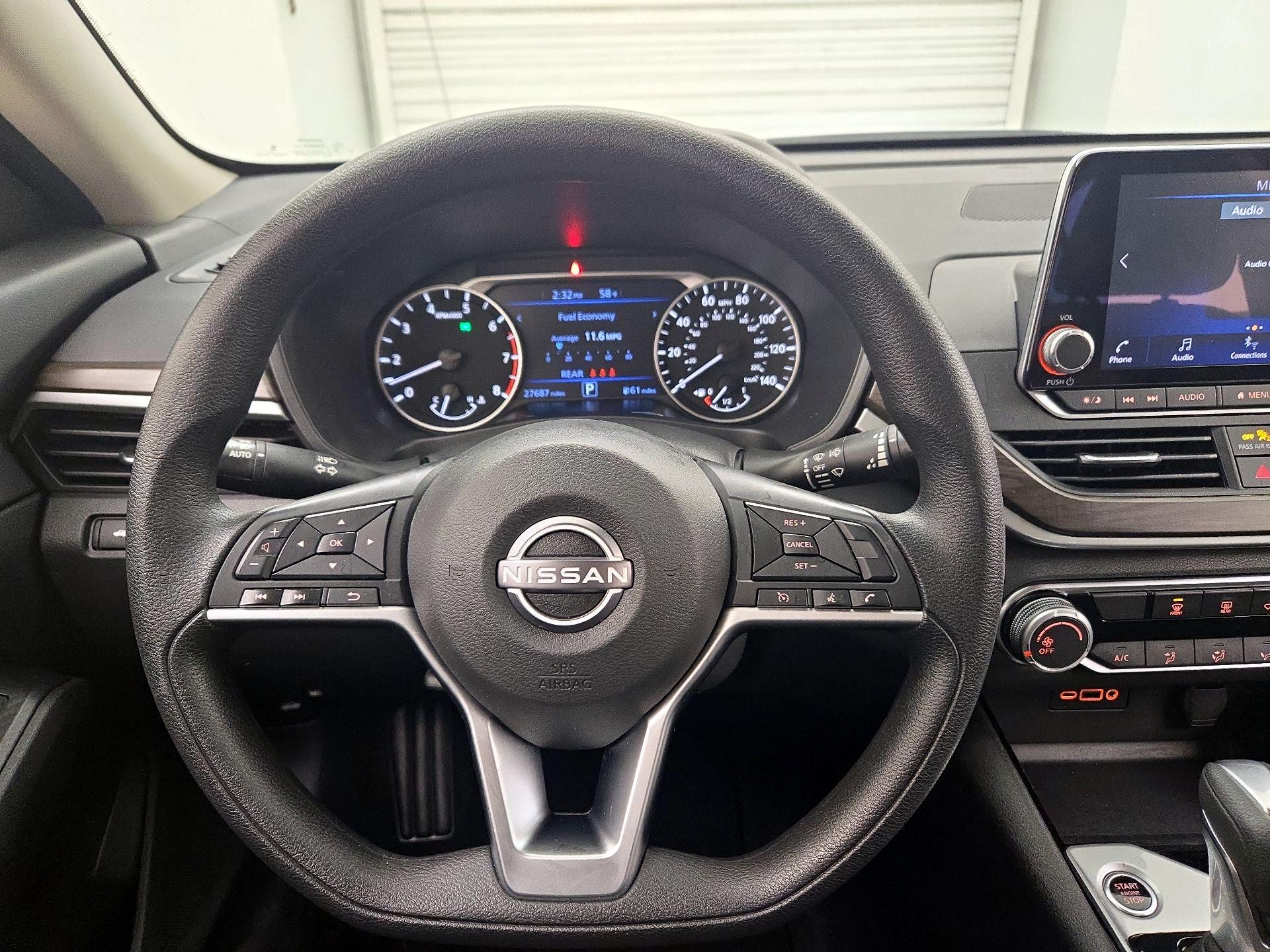Thumbnail: 2024 Nissan Altima - 10