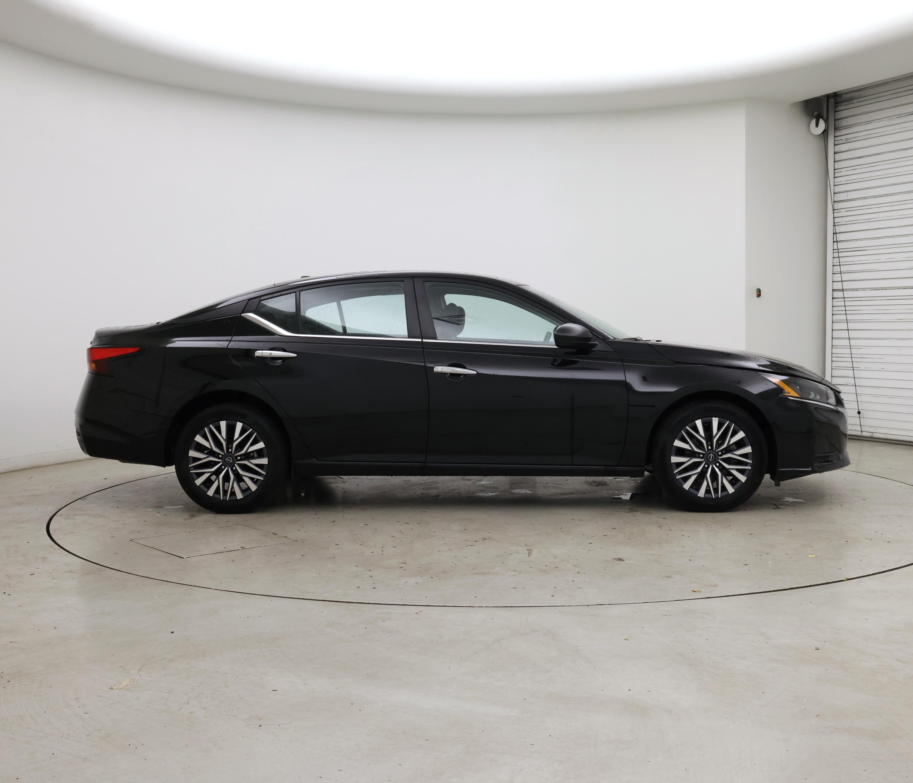 Thumbnail: 2024 Nissan Altima - 7