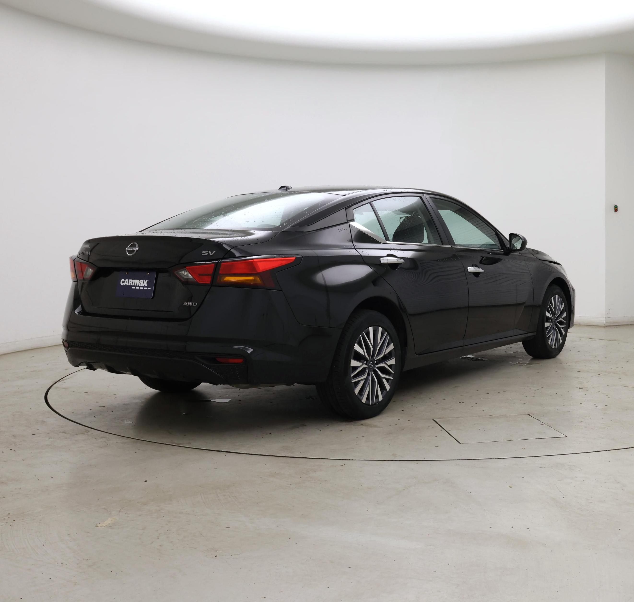Thumbnail: 2024 Nissan Altima - 8