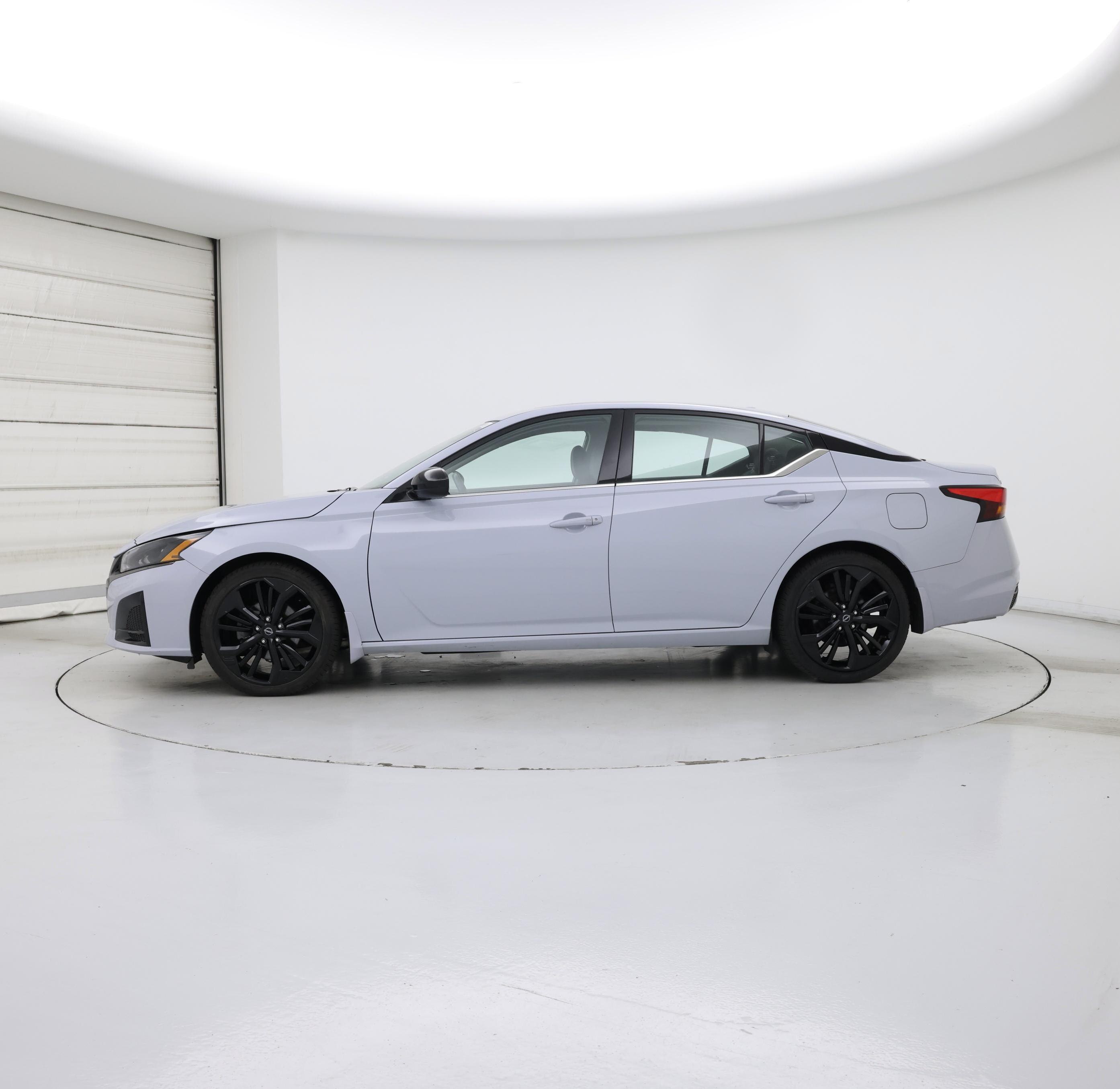 Thumbnail: 2023 Nissan Altima - 3