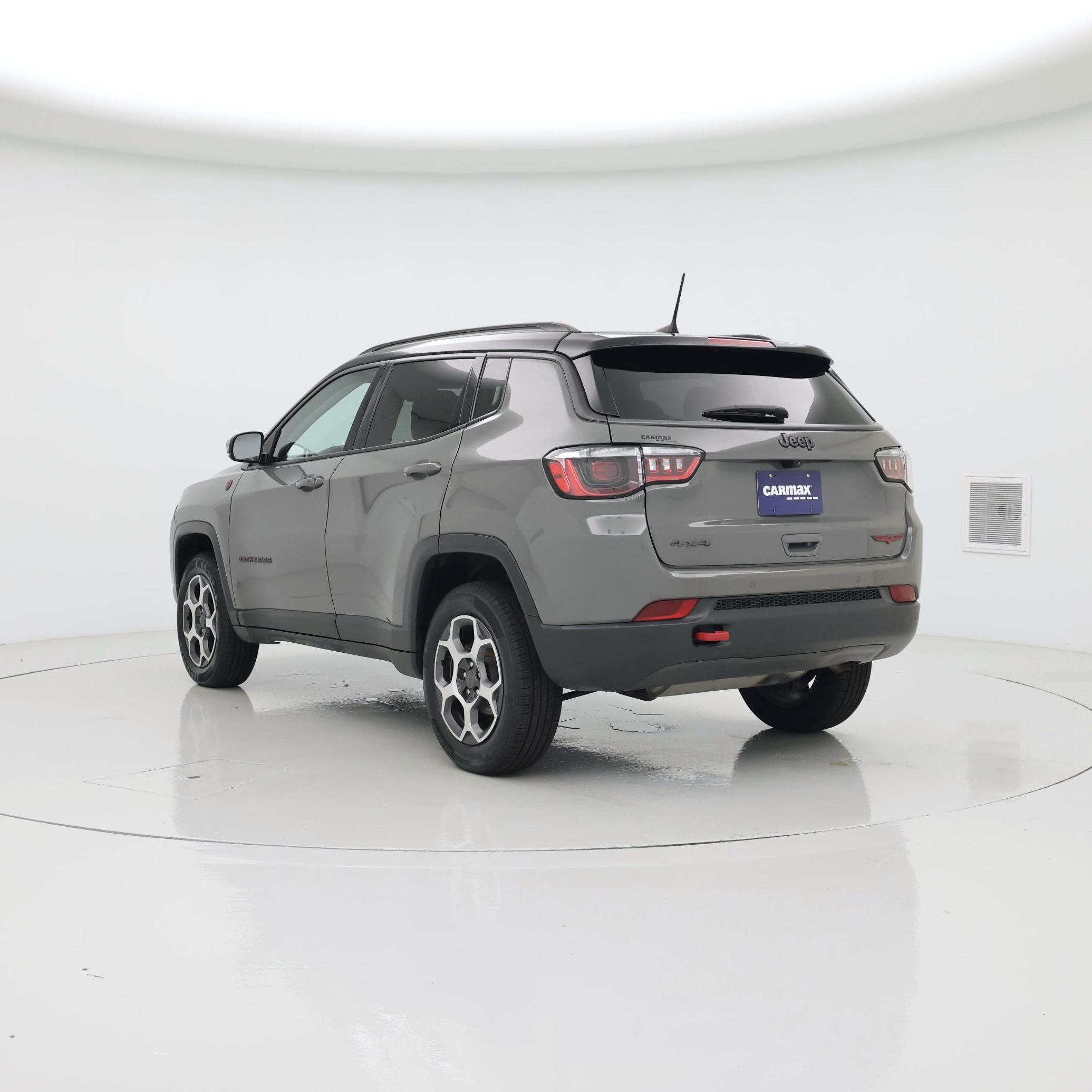 Thumbnail: 2022 Jeep Compass - 2