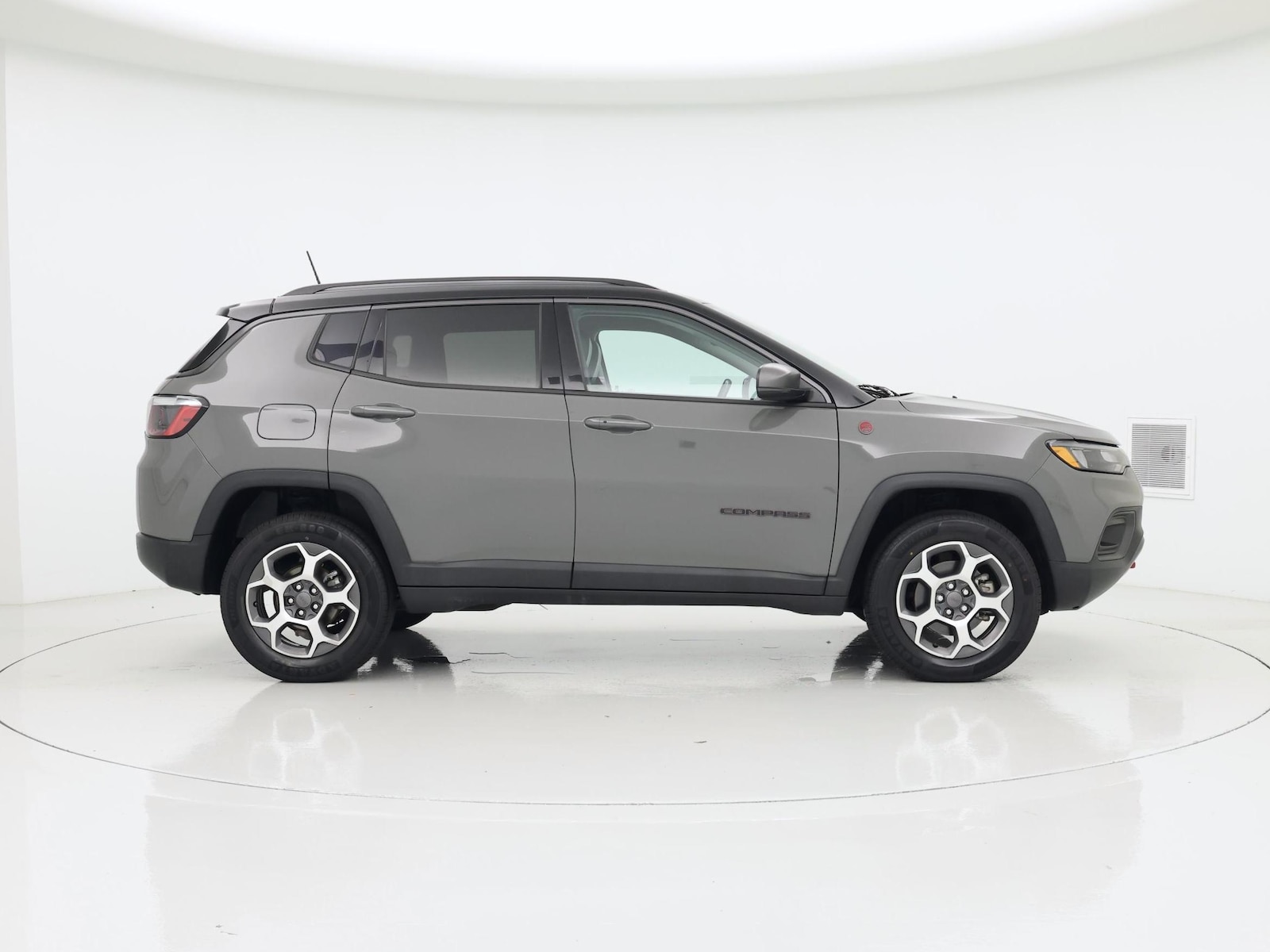 2022 Jeep Compass Trailhawk - Photo 8