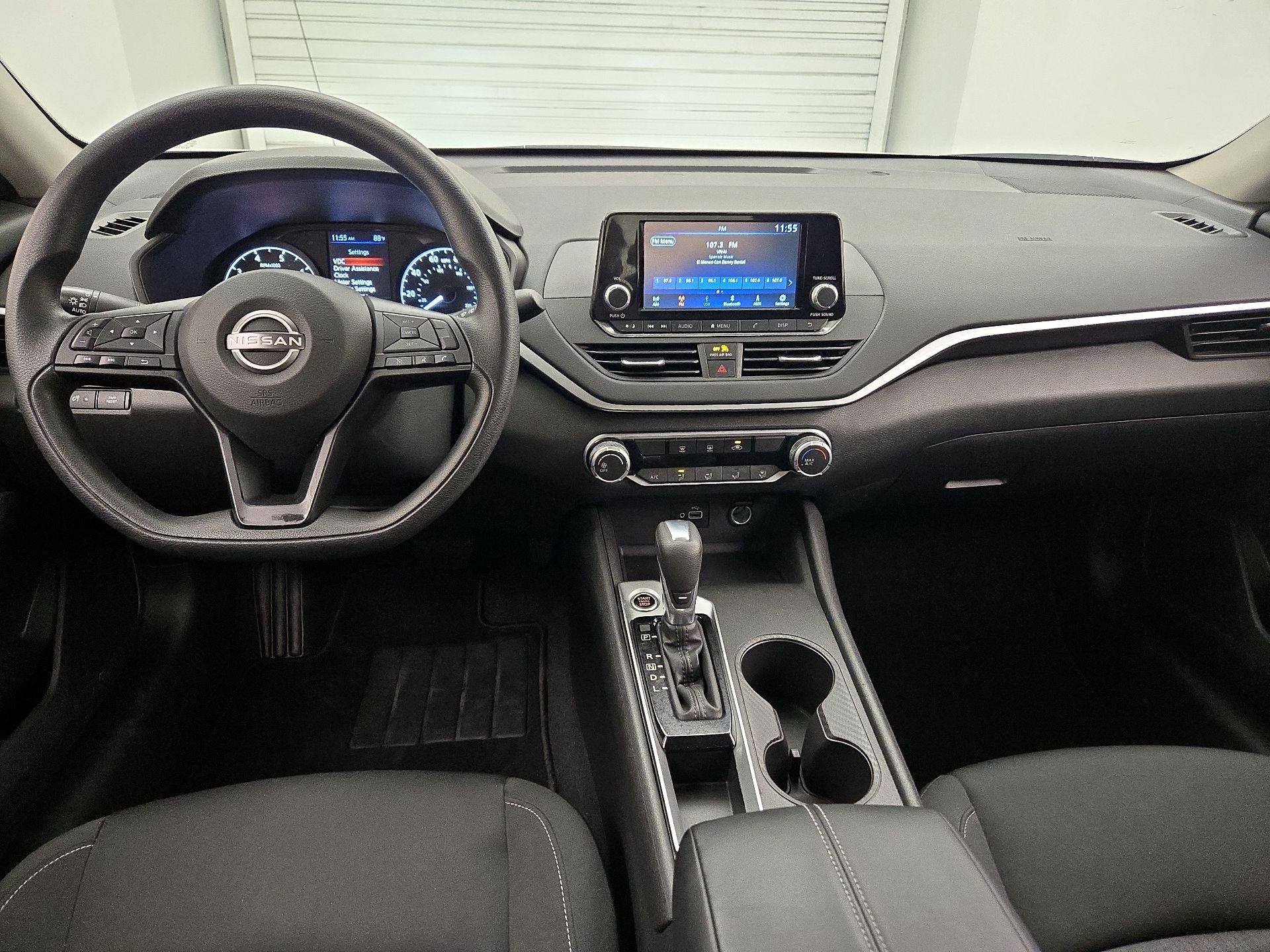 Thumbnail: 2023 Nissan Altima - 9