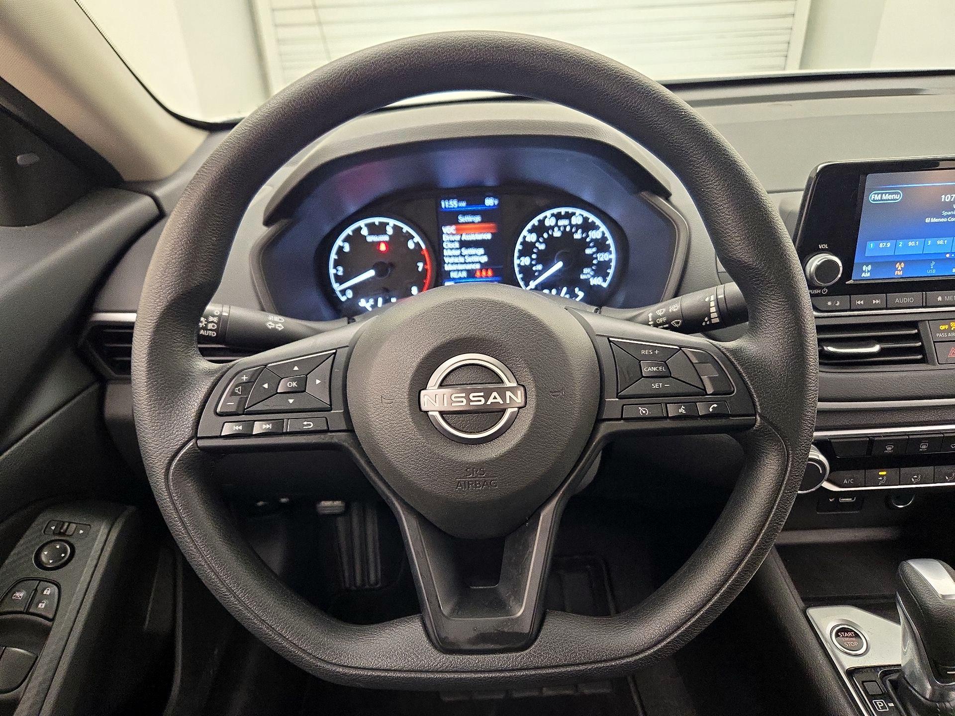 Thumbnail: 2023 Nissan Altima - 10