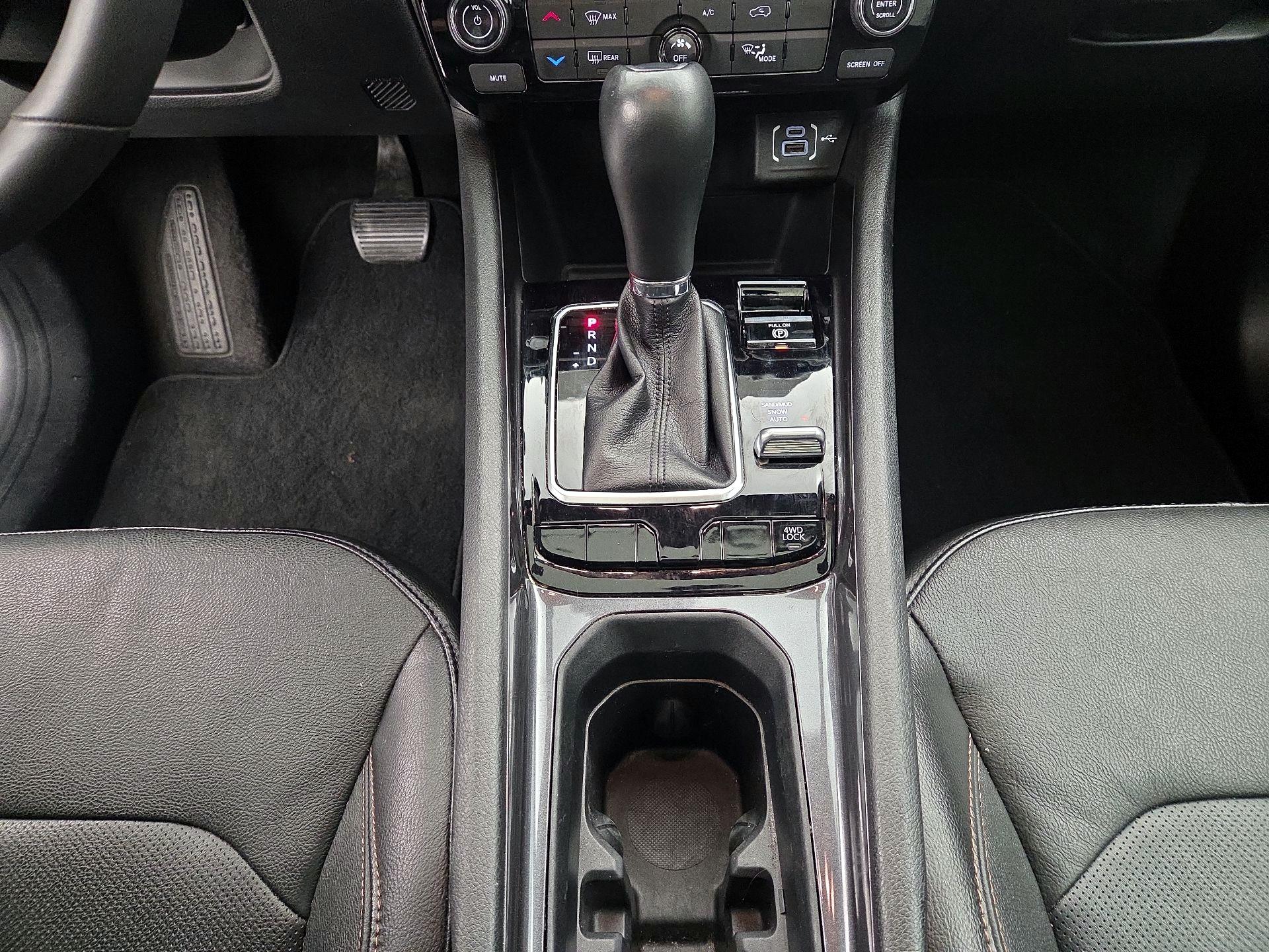 Thumbnail: 2023 Jeep Compass - 17
