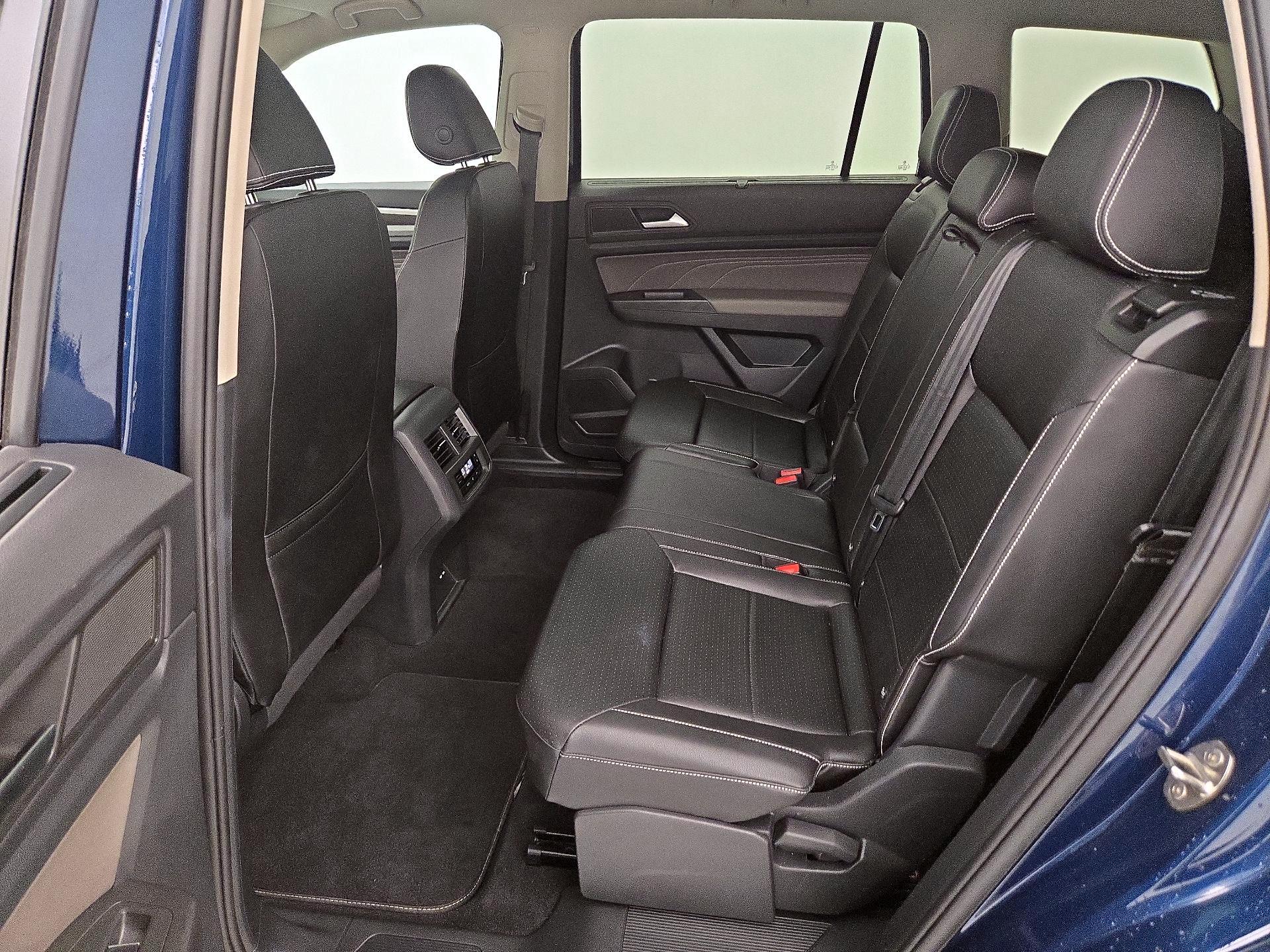 Thumbnail: 2023 Volkswagen Atlas - 20