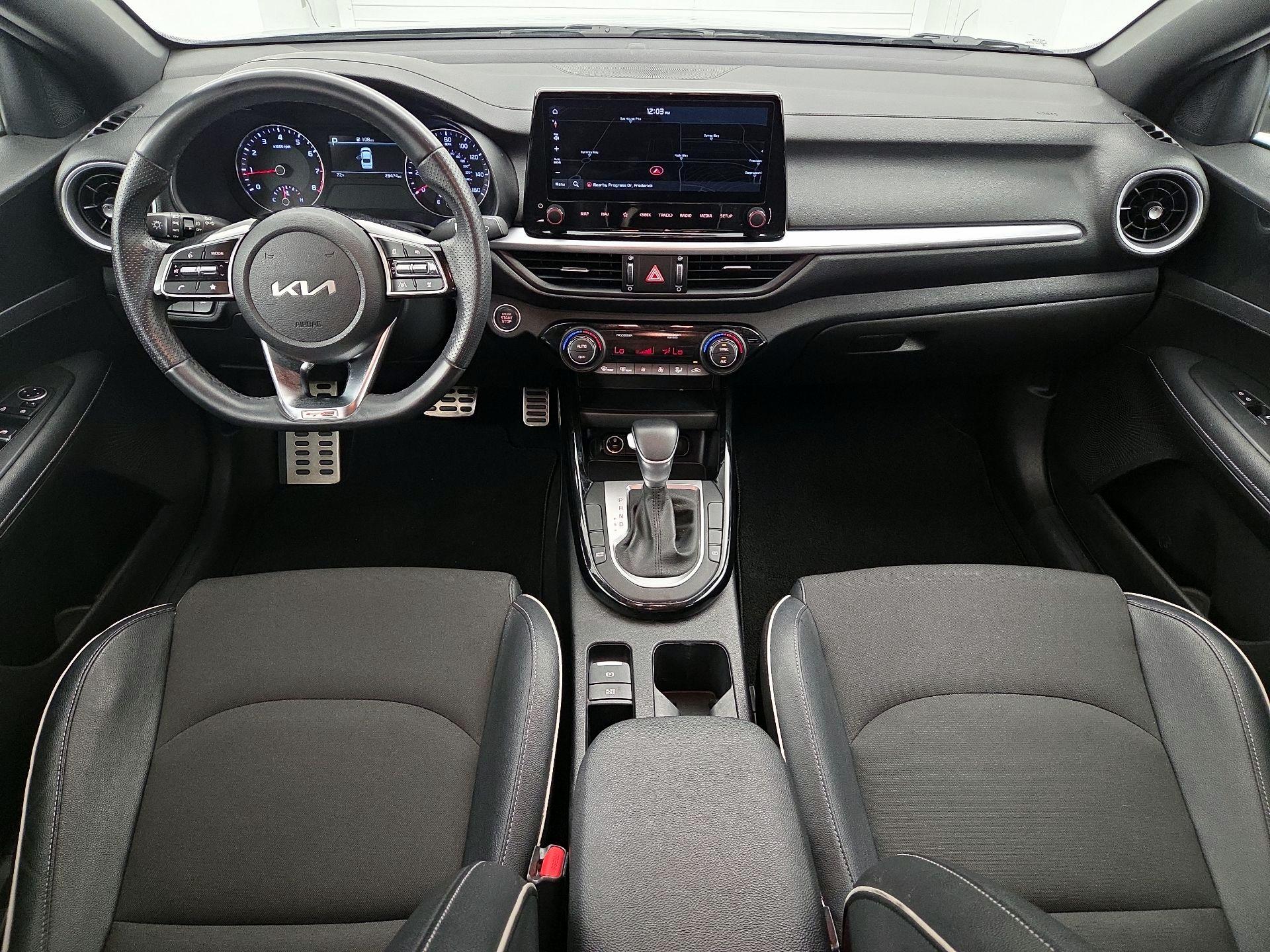Thumbnail: 2023 Kia Forte - 9