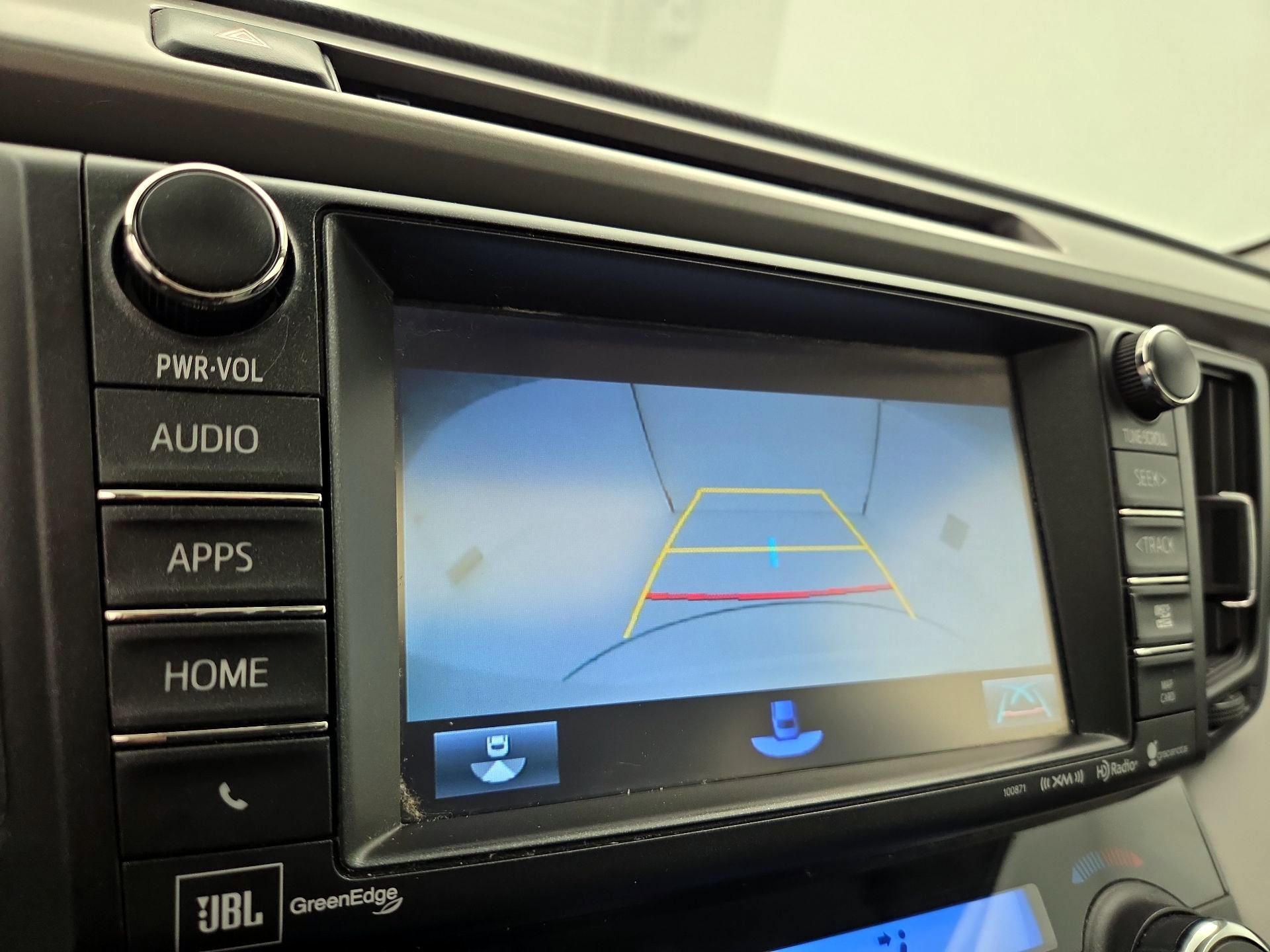 Thumbnail: 2018 Toyota RAV4 - 15